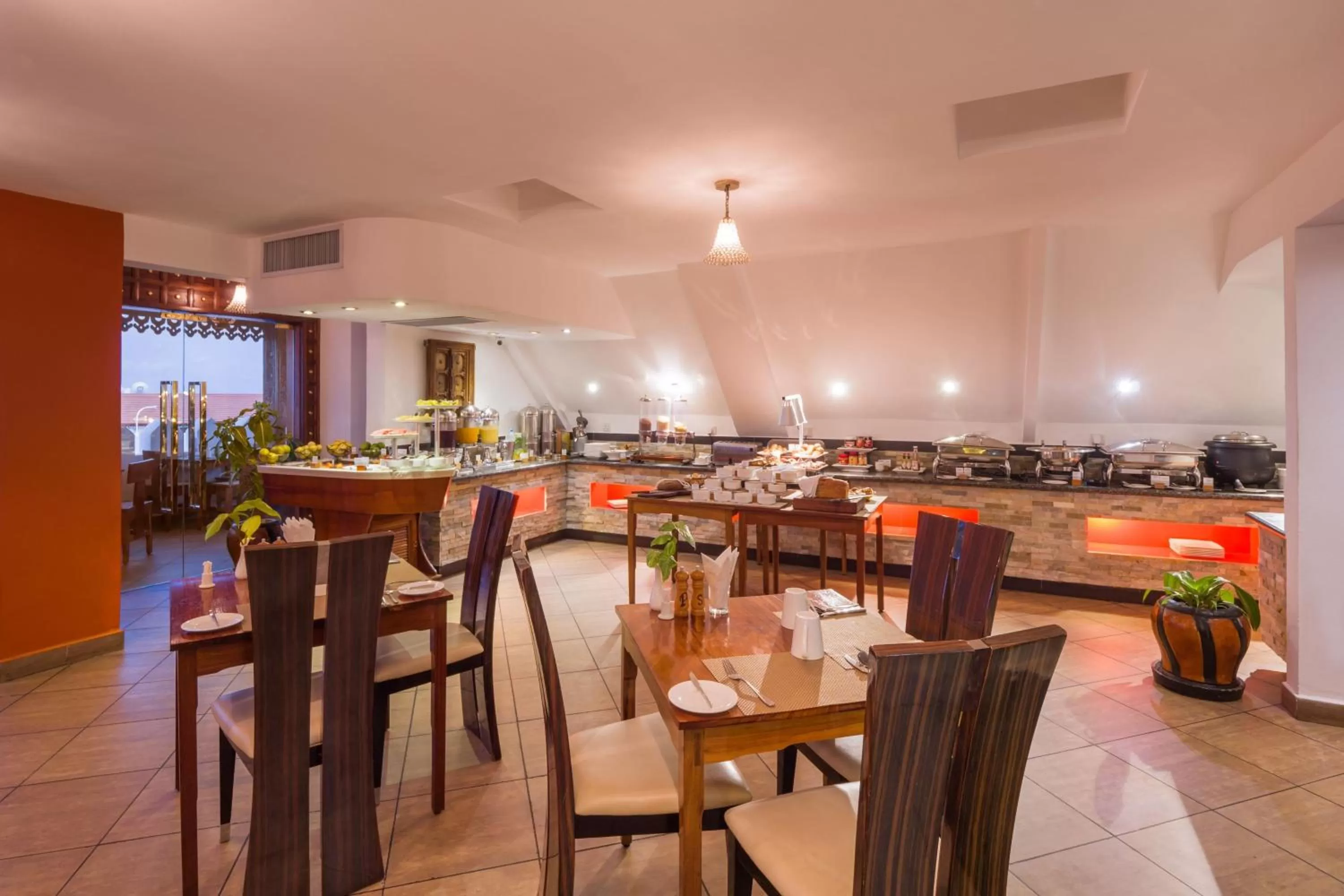 Restaurant/places to eat in Turaco Spice Tree, a Tribute Portfolio Hotel