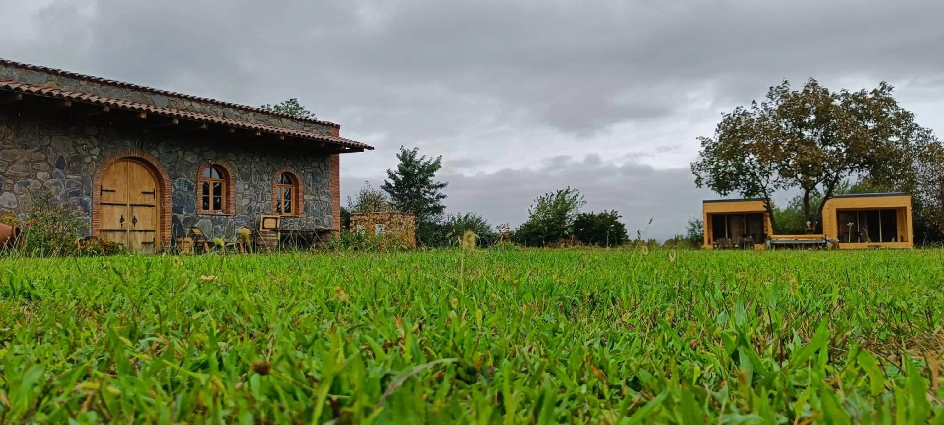Property Building in Chubini Winery & Cabins