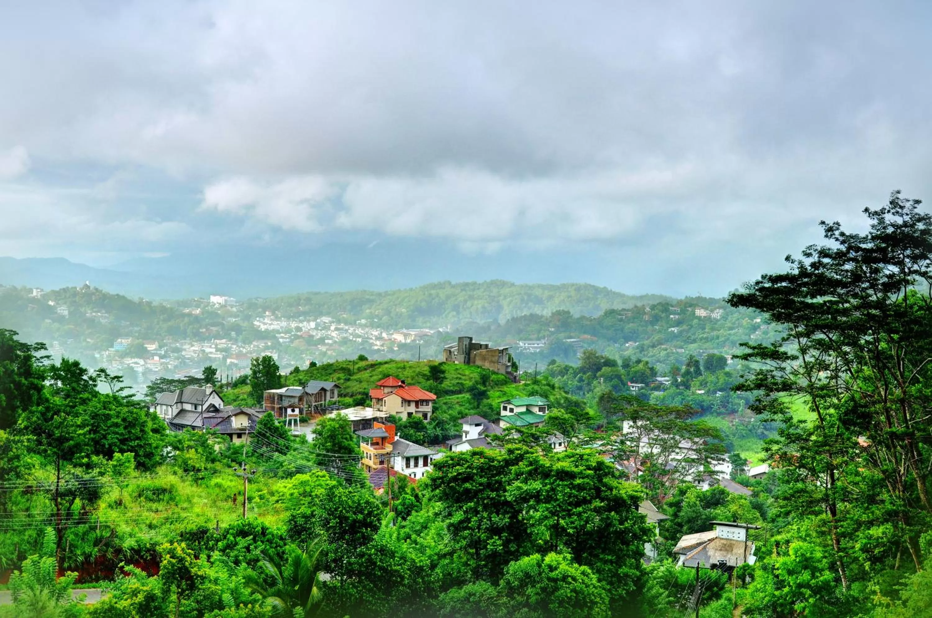 Day in Kandyan View Holiday Bungalow ''Free Pickup From Kandy city''