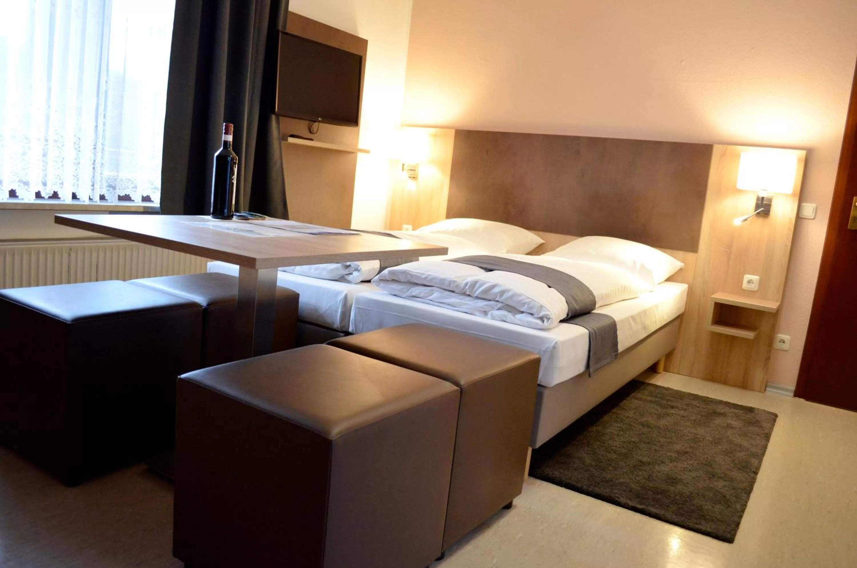 Photo of the whole room, Bed in Hana Aparthotel