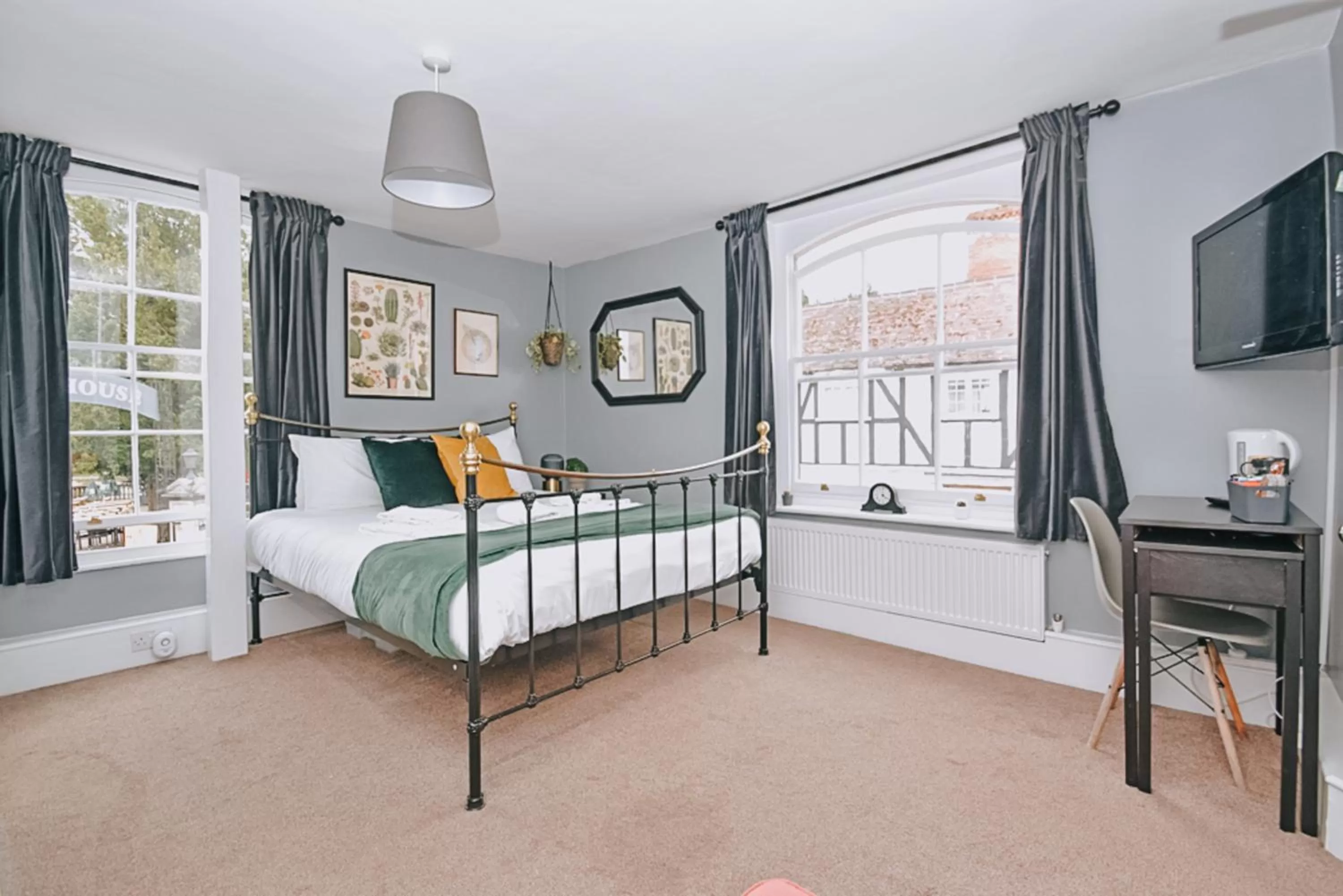 Deluxe Double Room in The Town Arms