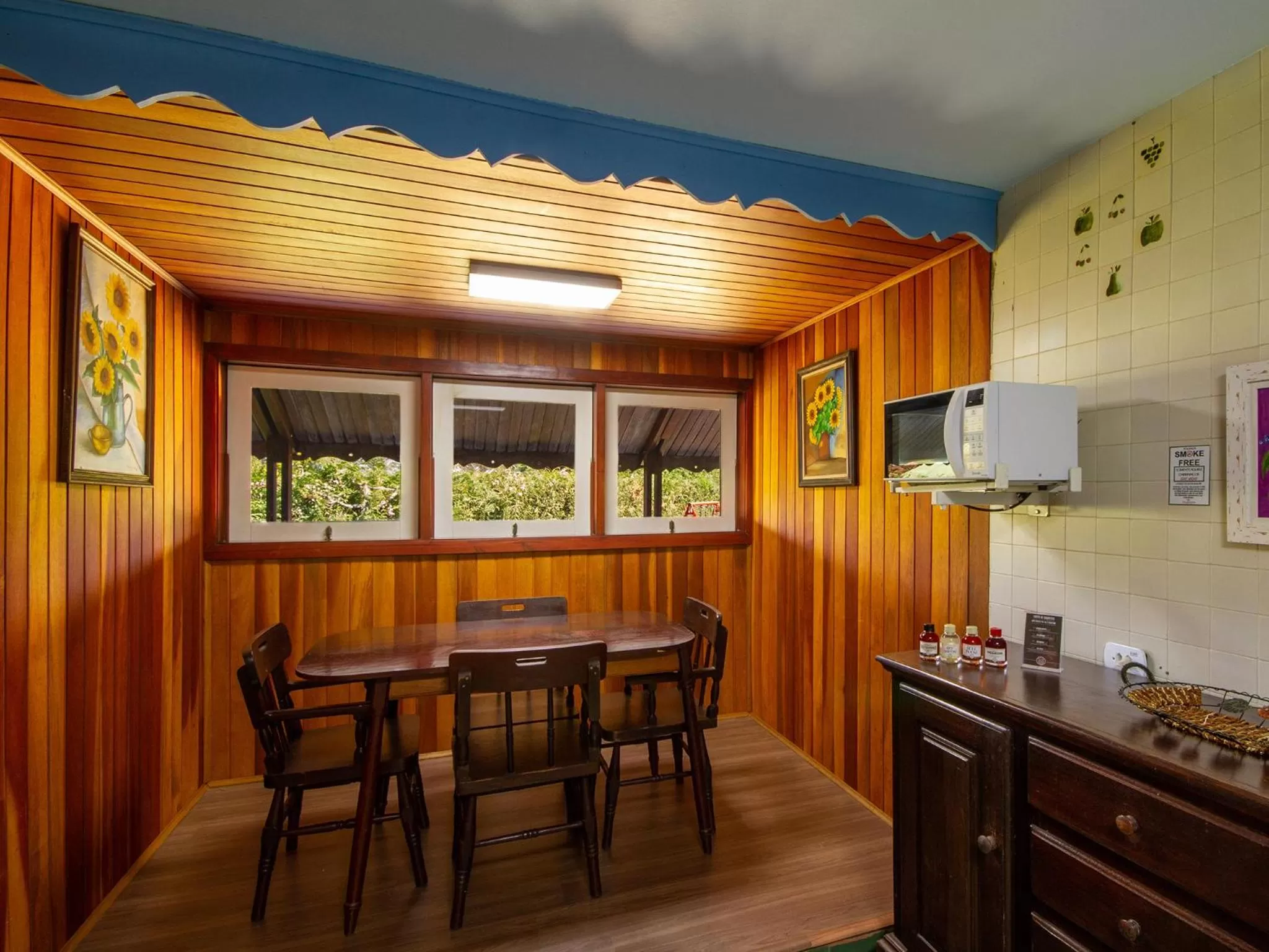 Kitchen or kitchenette in Pousada Alto Da Boa Vista