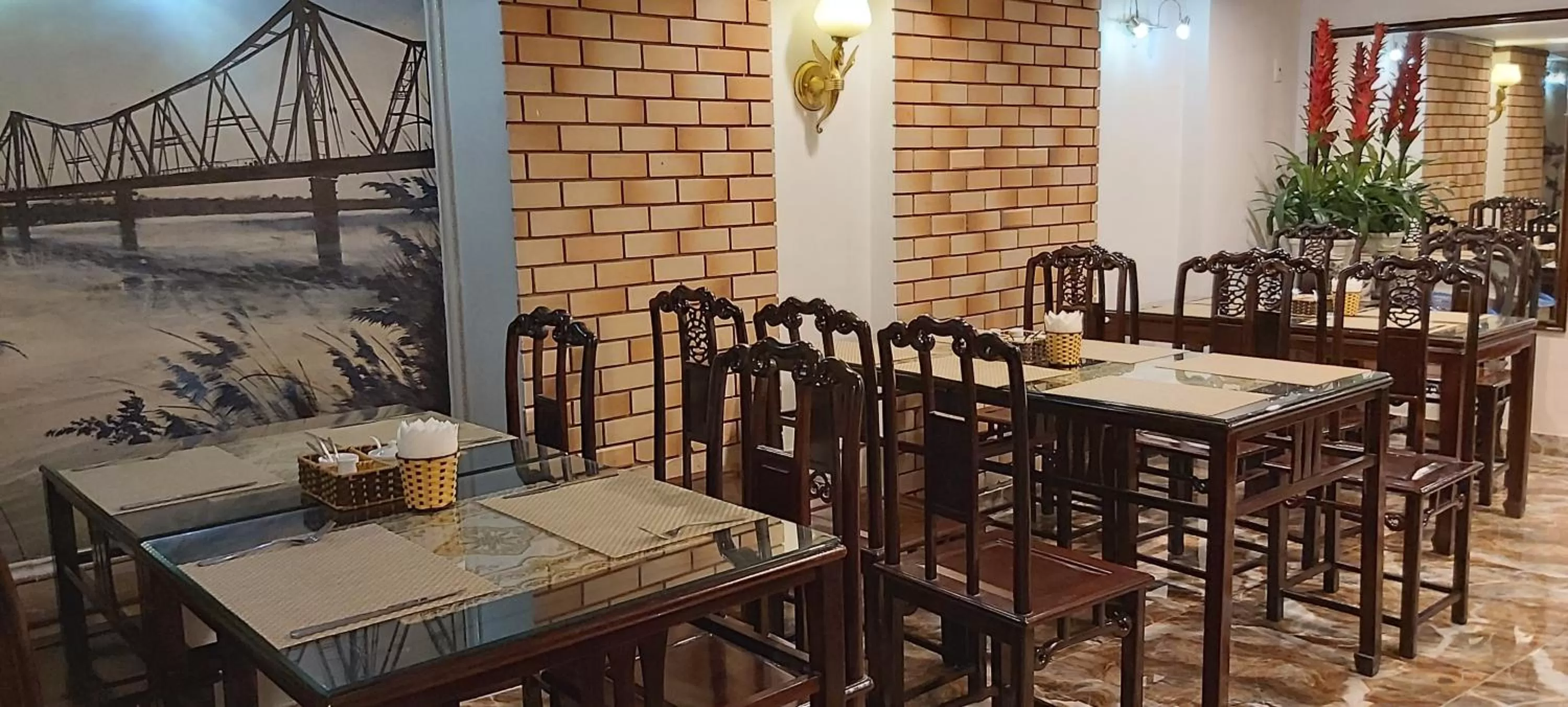 Restaurant/places to eat in Hanoi Endless Hotel