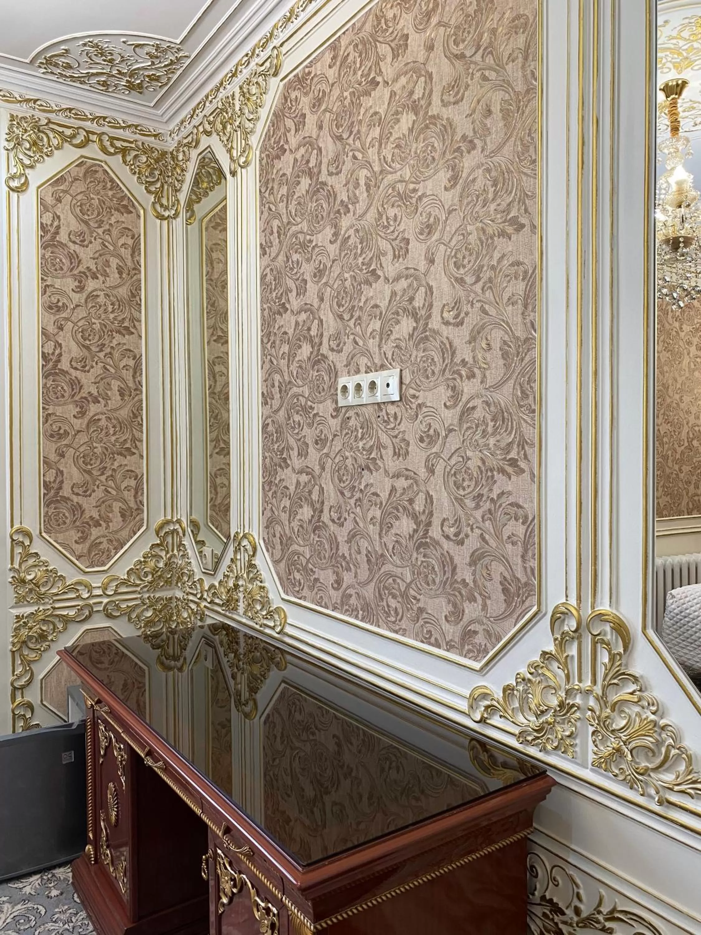 Bathroom in Lion Hotel