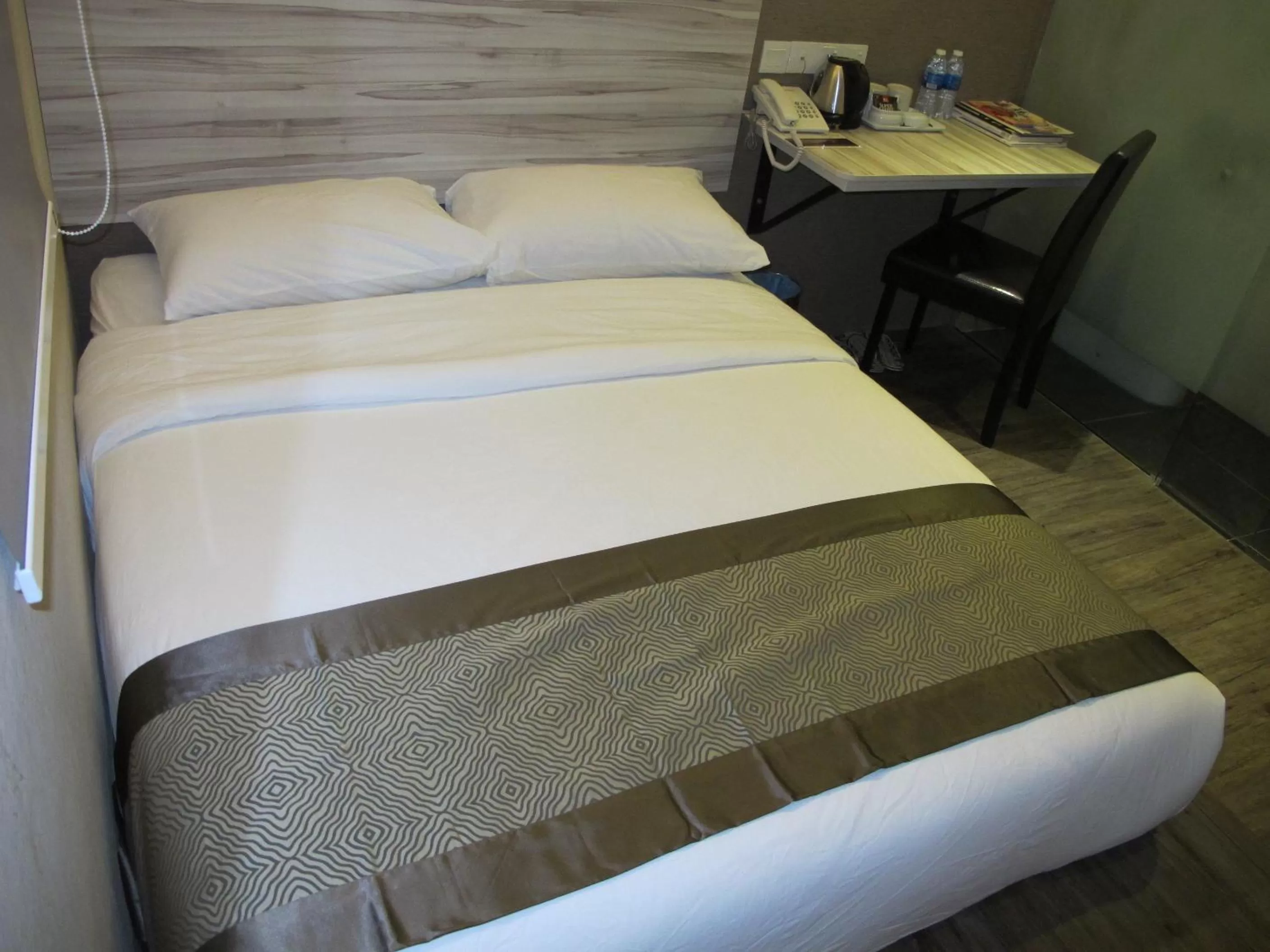 Bed in Hotel Austin Paradise - Taman Pulai Utama