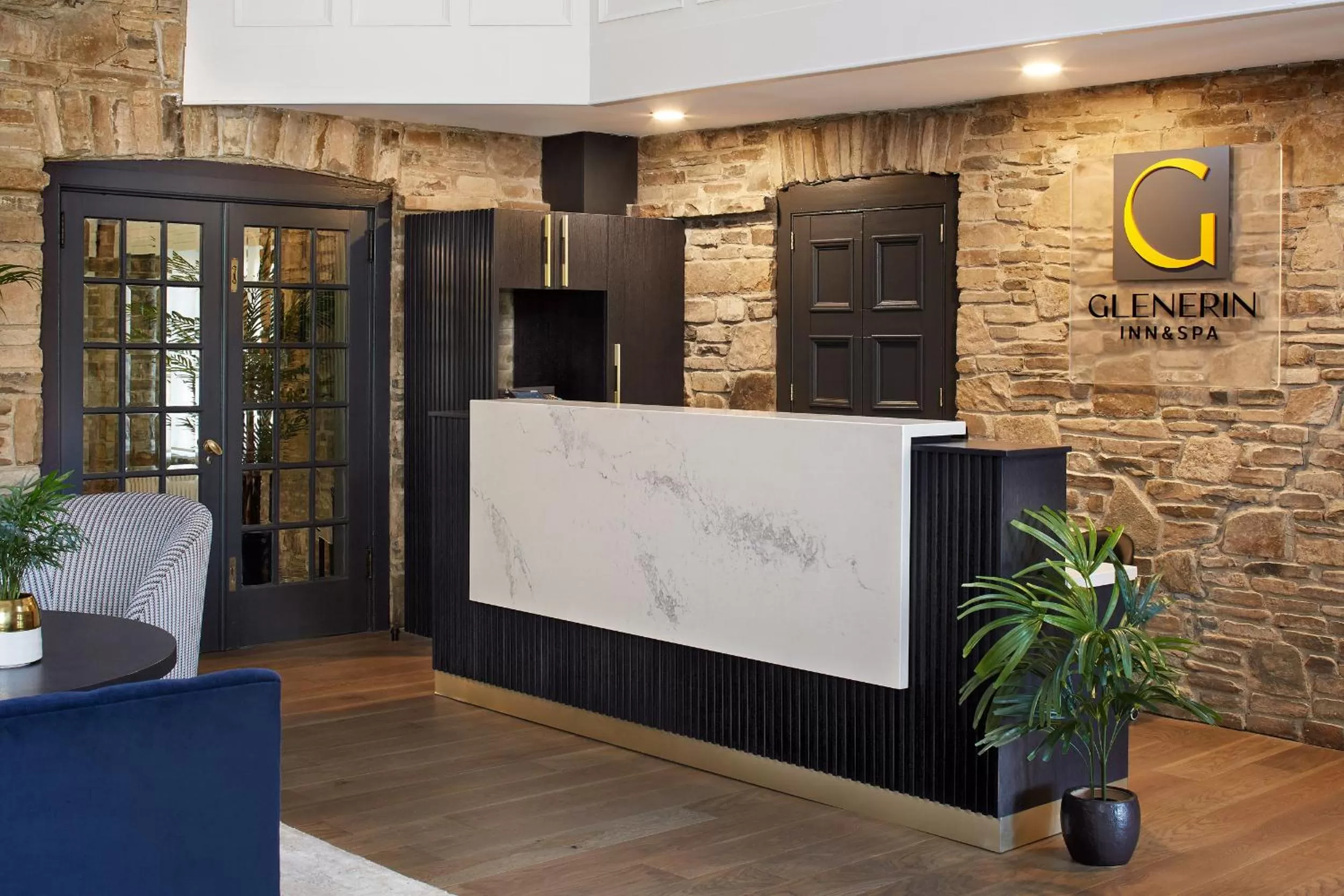 Lobby or reception in The Glenerin Inn