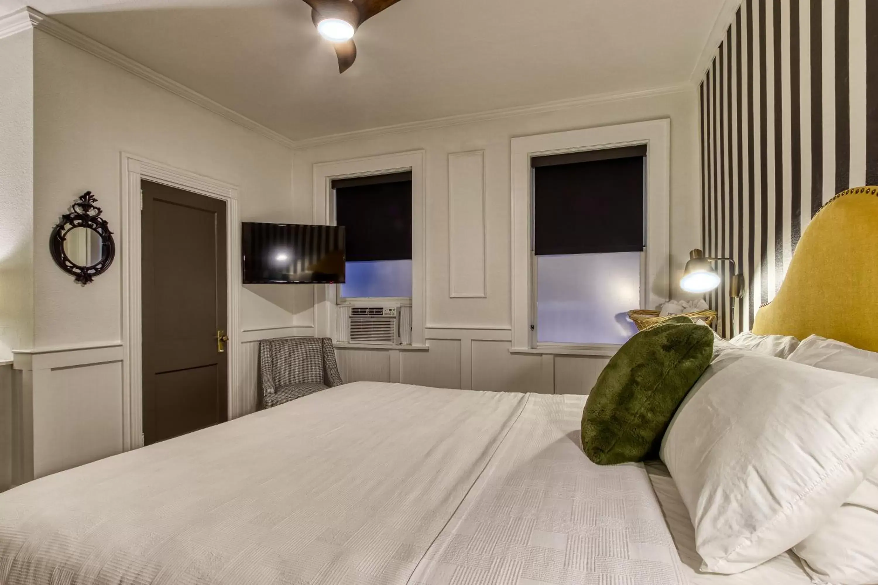 Standard Single Room - single occupancy in New Hotel Collection Downtown St Pete Standard Single Room - single occupancy in New Hotel Collection Downtown St Pete