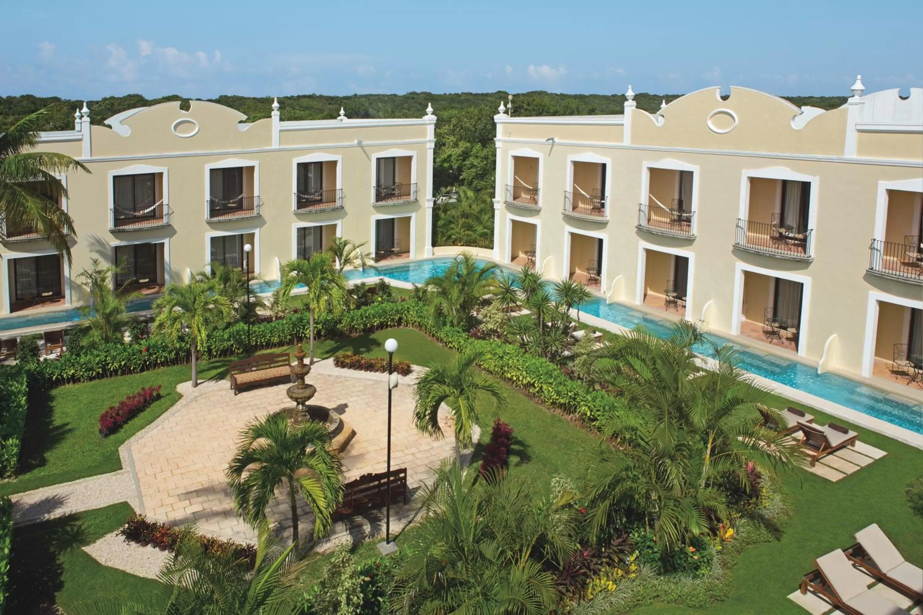 Property building in Dreams Tulum Resort & Spa