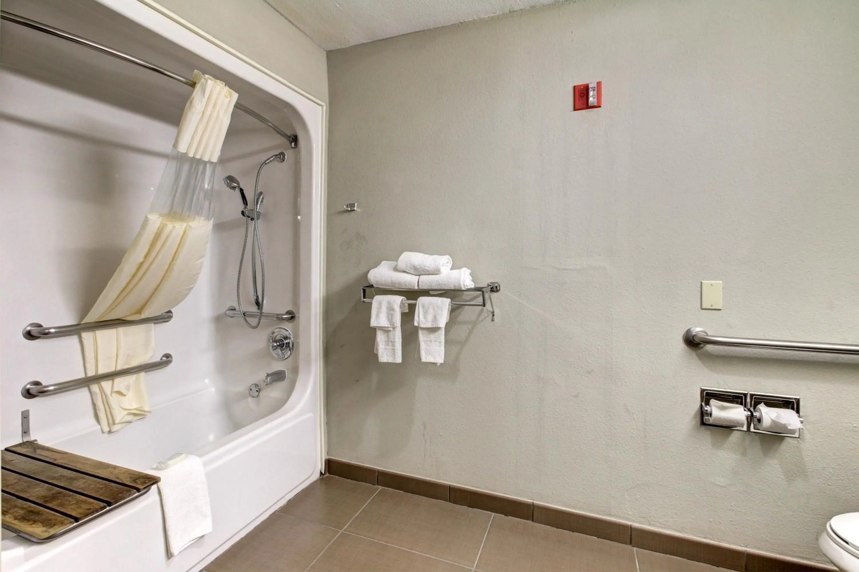 Bathroom in Motel 6-Arlington, TX