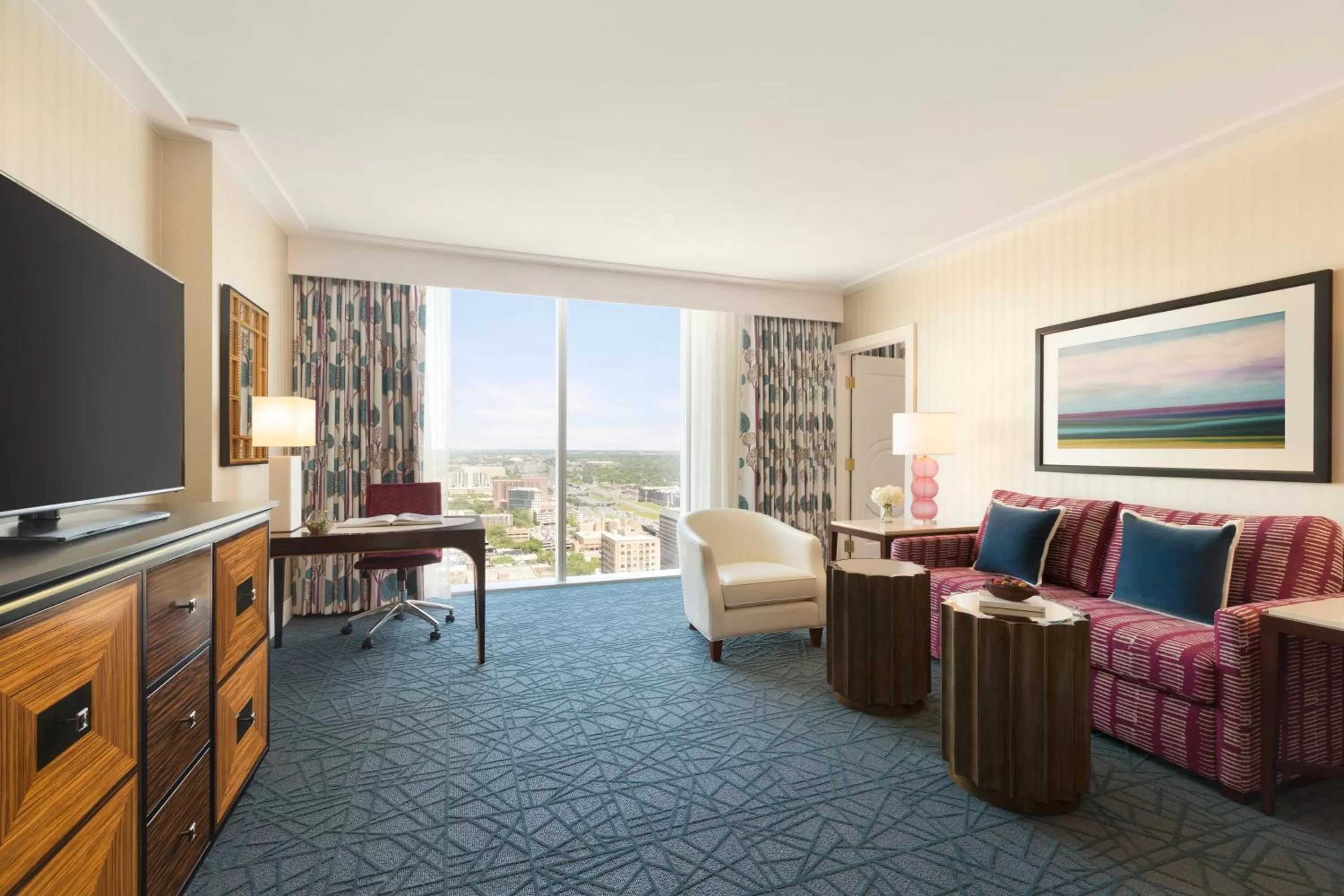 TV and multimedia in Fairmont Austin Gold Experience