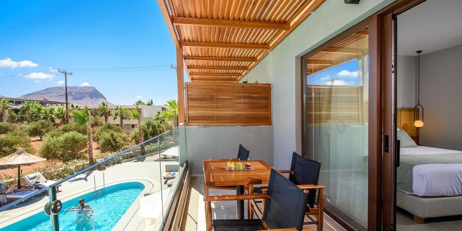 Bed in Stella Palace Aqua Park Resort