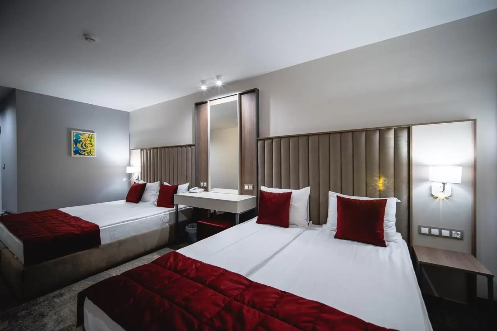 Deluxe Family Room in Saint George Hotel & Medical Spa Deluxe Family Room in Saint George Hotel & Medical Spa