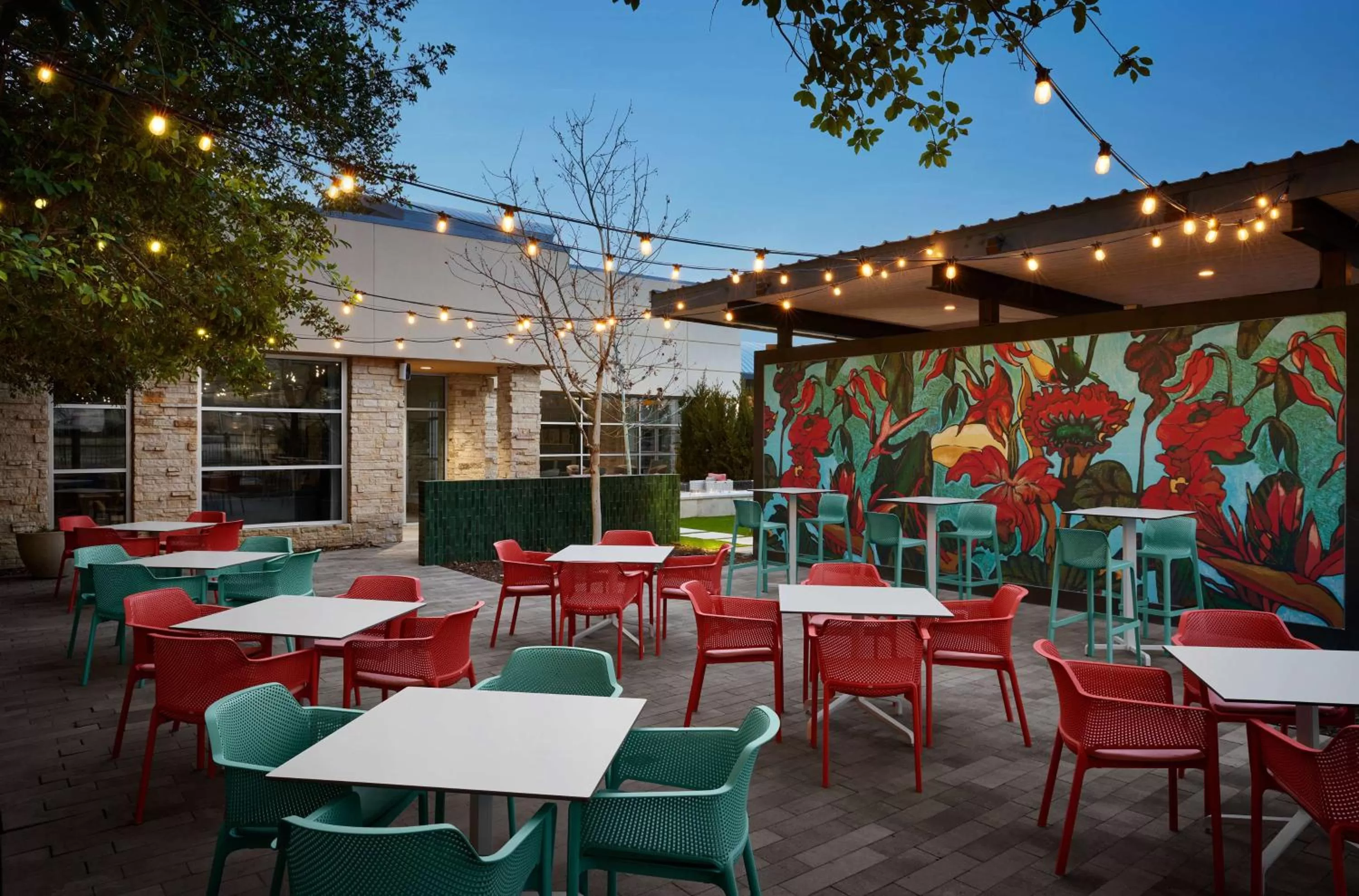 Patio in Hilton Garden Inn Dallas Richardson