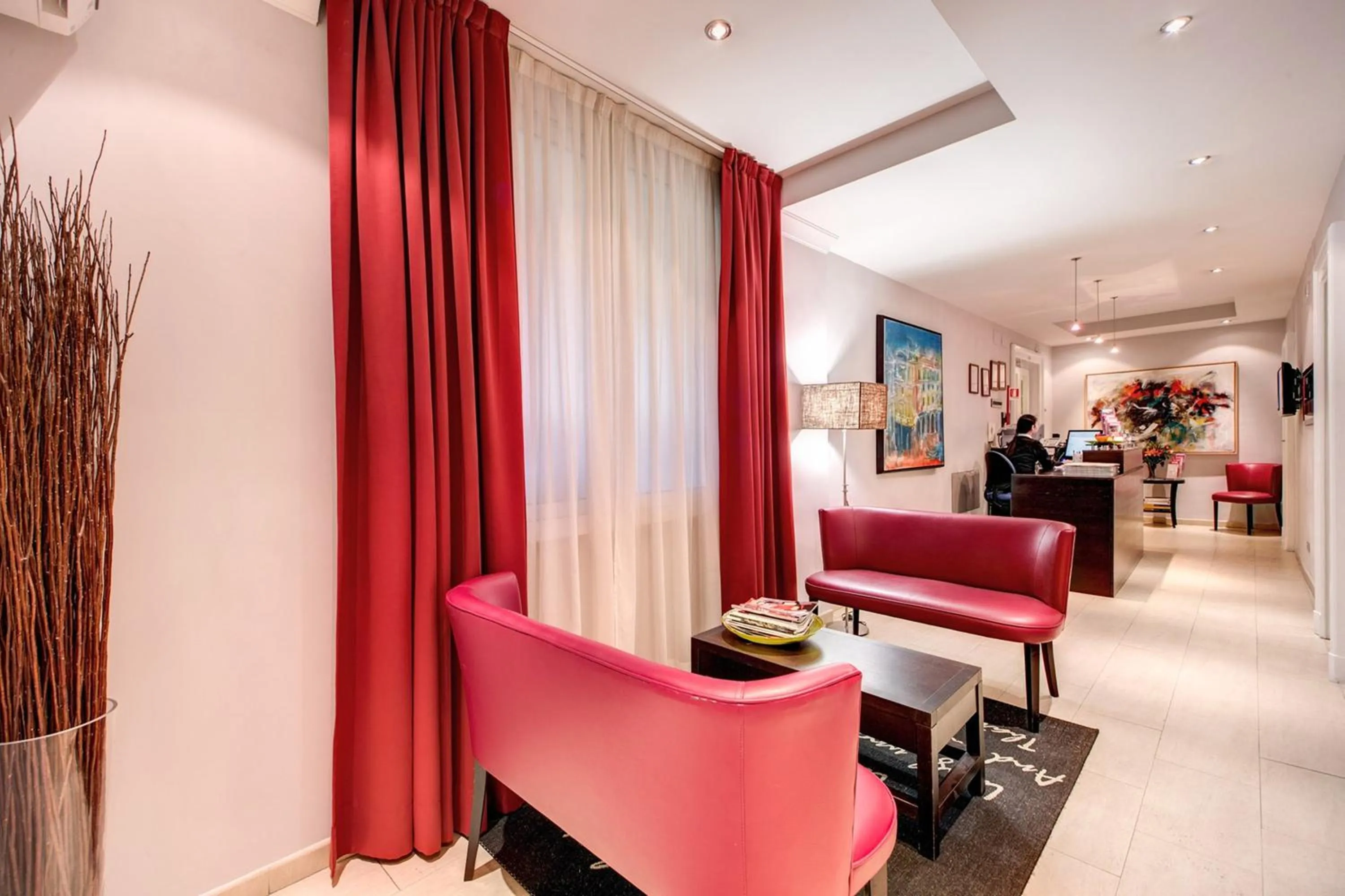 Lobby or reception in Target Inn Rooms