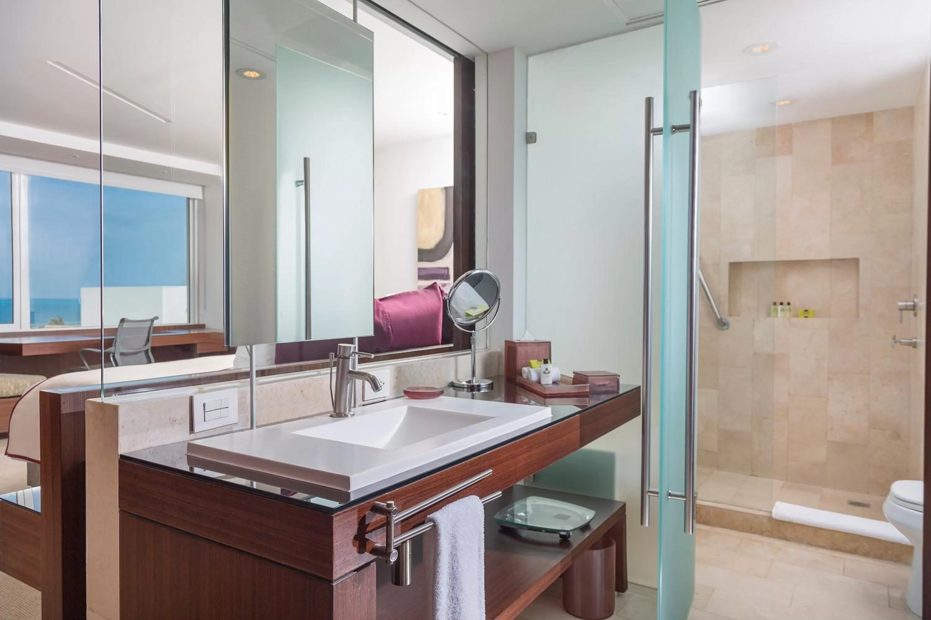 Bathroom in Presidente InterContinental Cancun Resort