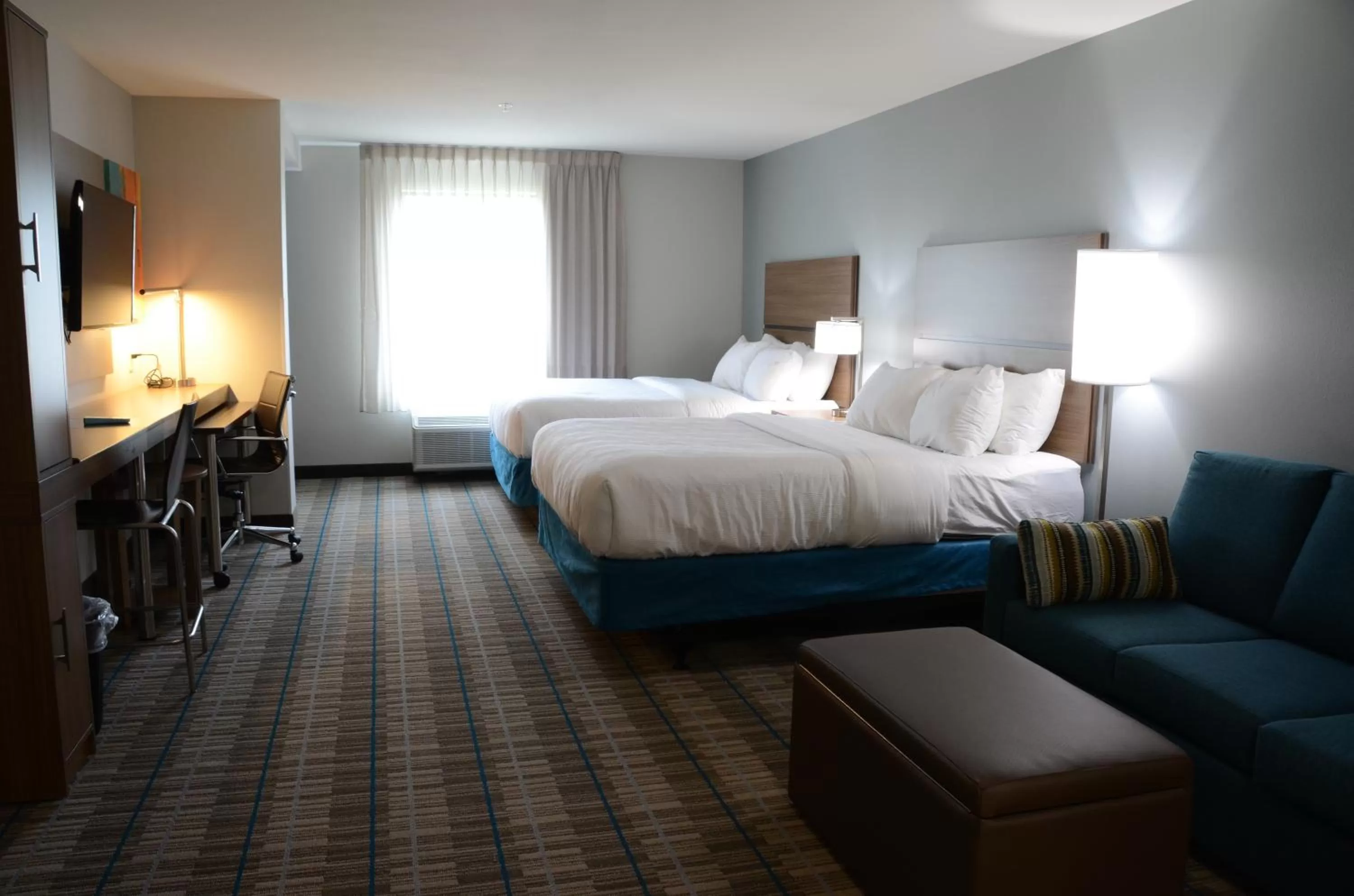 Photo of the whole room in MainStay Suites Bowling Green North