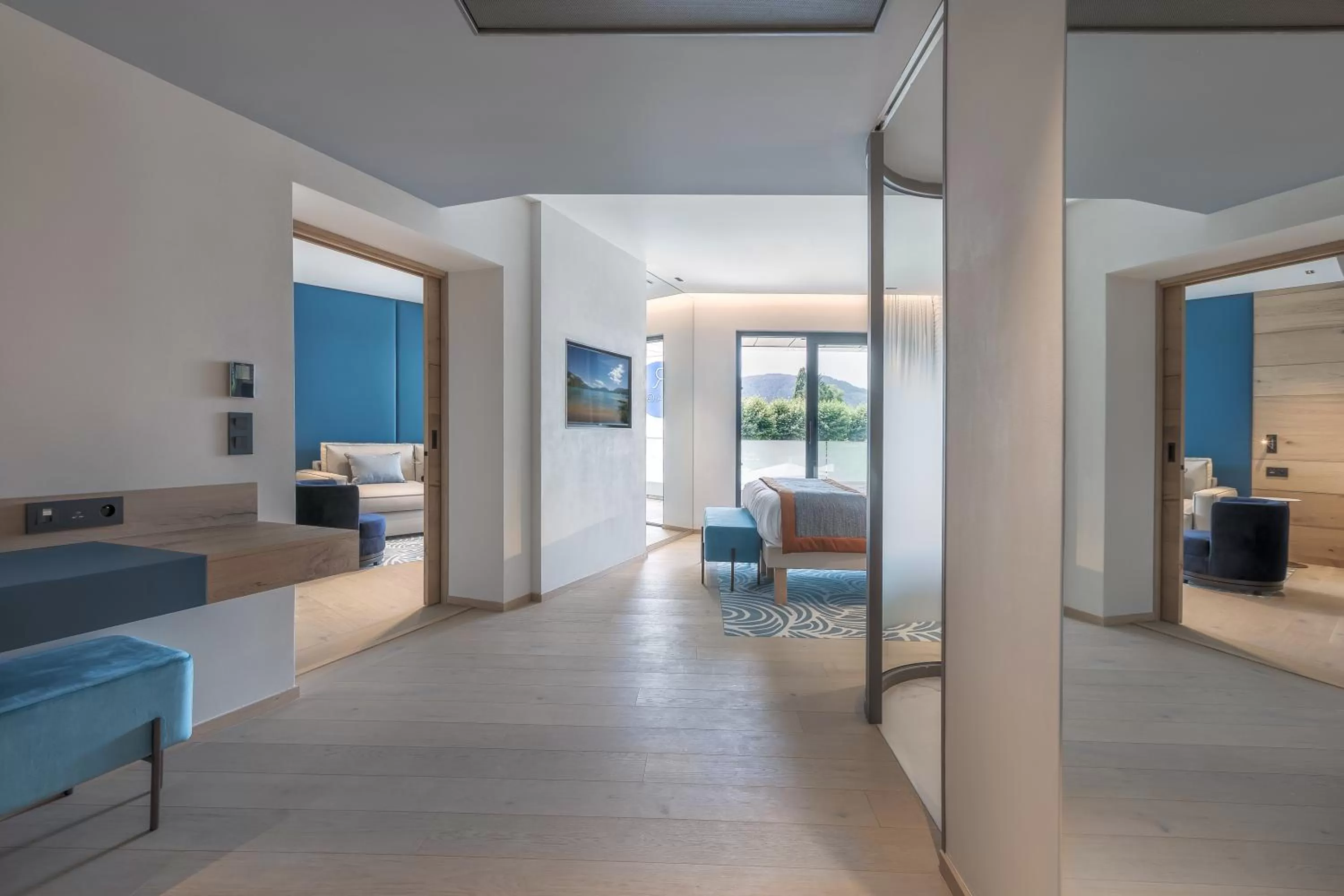 Bedroom, Bed in Rivage Hôtel & Spa Annecy