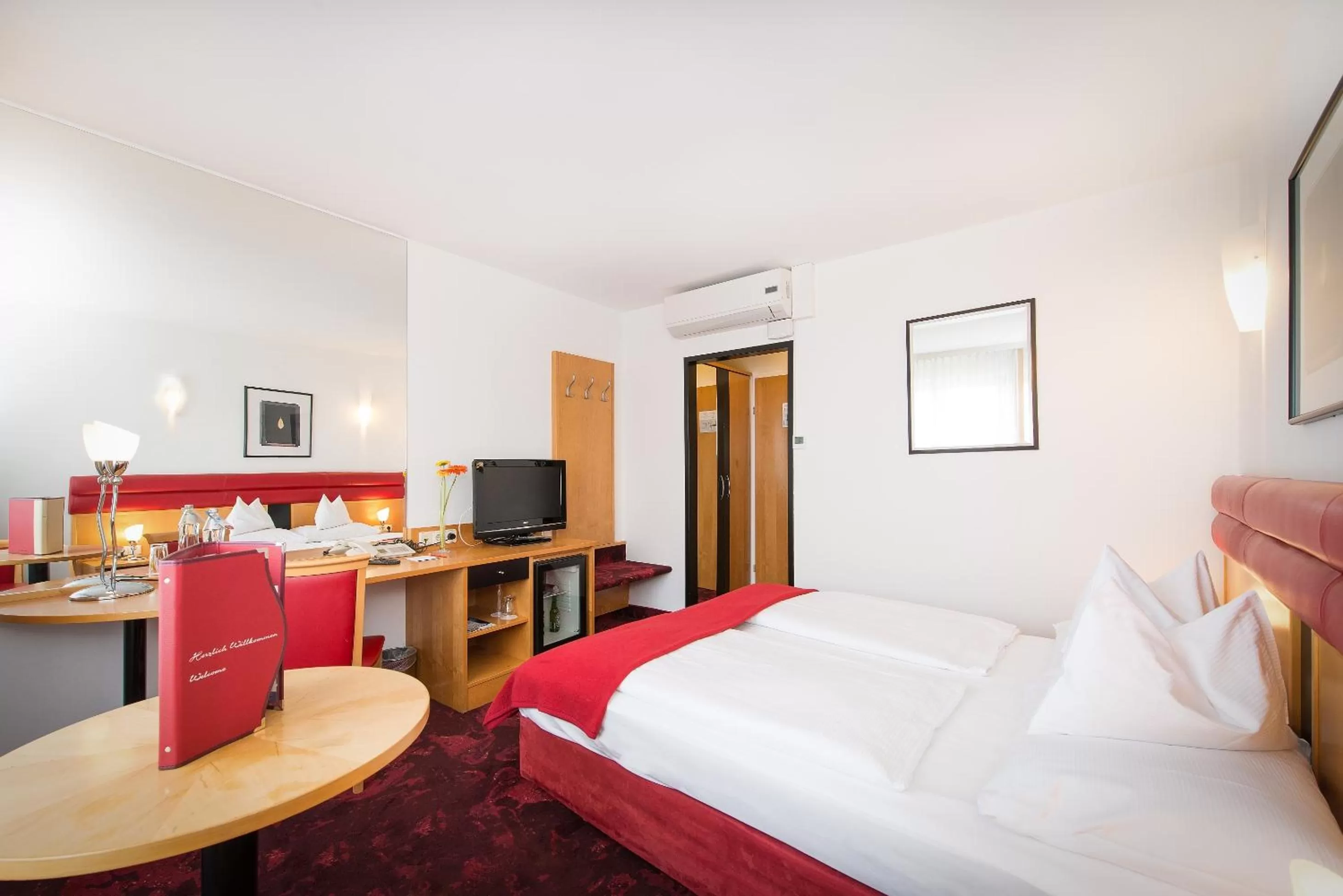 Photo of the whole room, Bed in Hotel Boltzmann