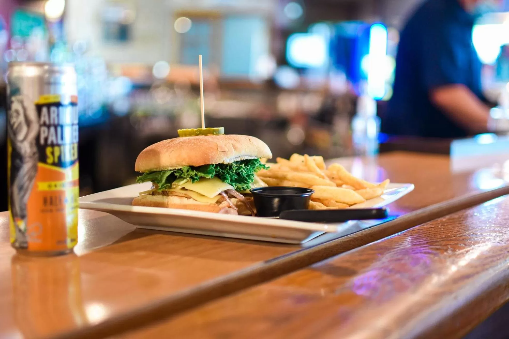 Food and drinks in Par 5 Resort