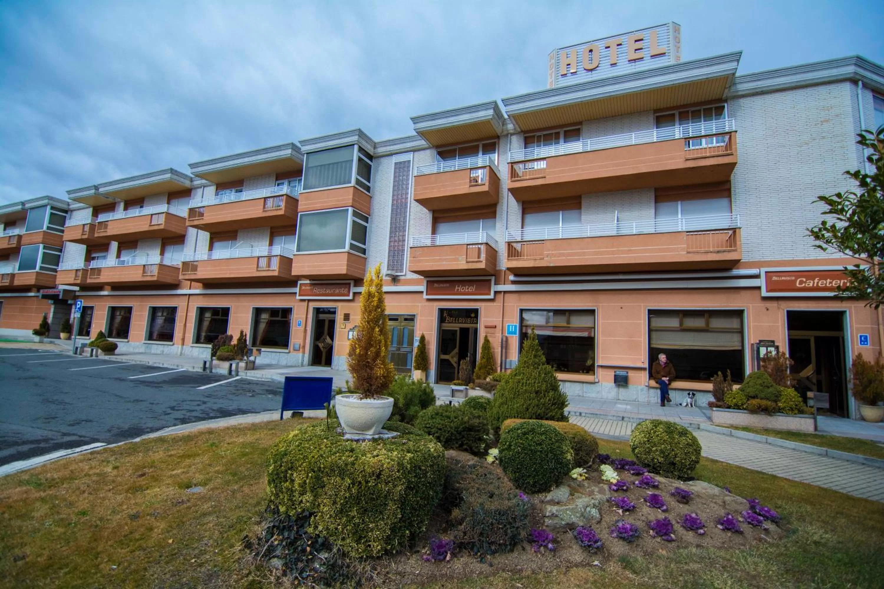 Property building in Bellavista