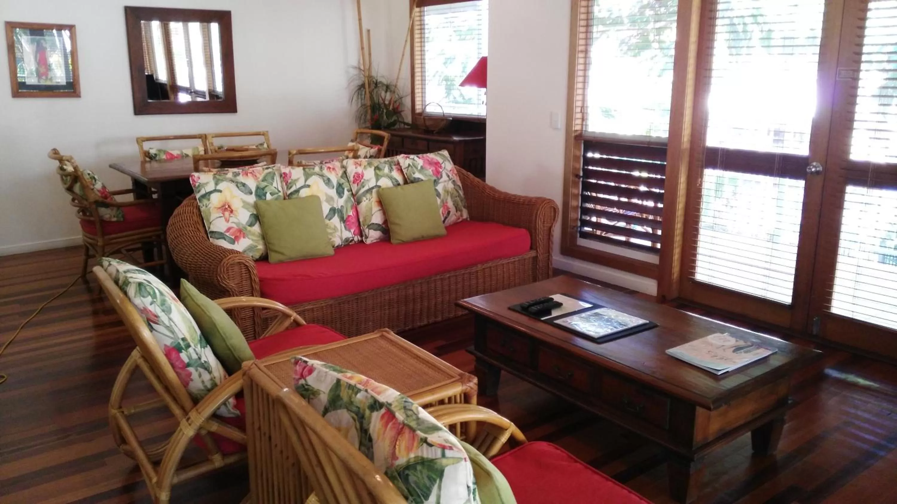 Living room in South Pacific Resort & Spa Noosa