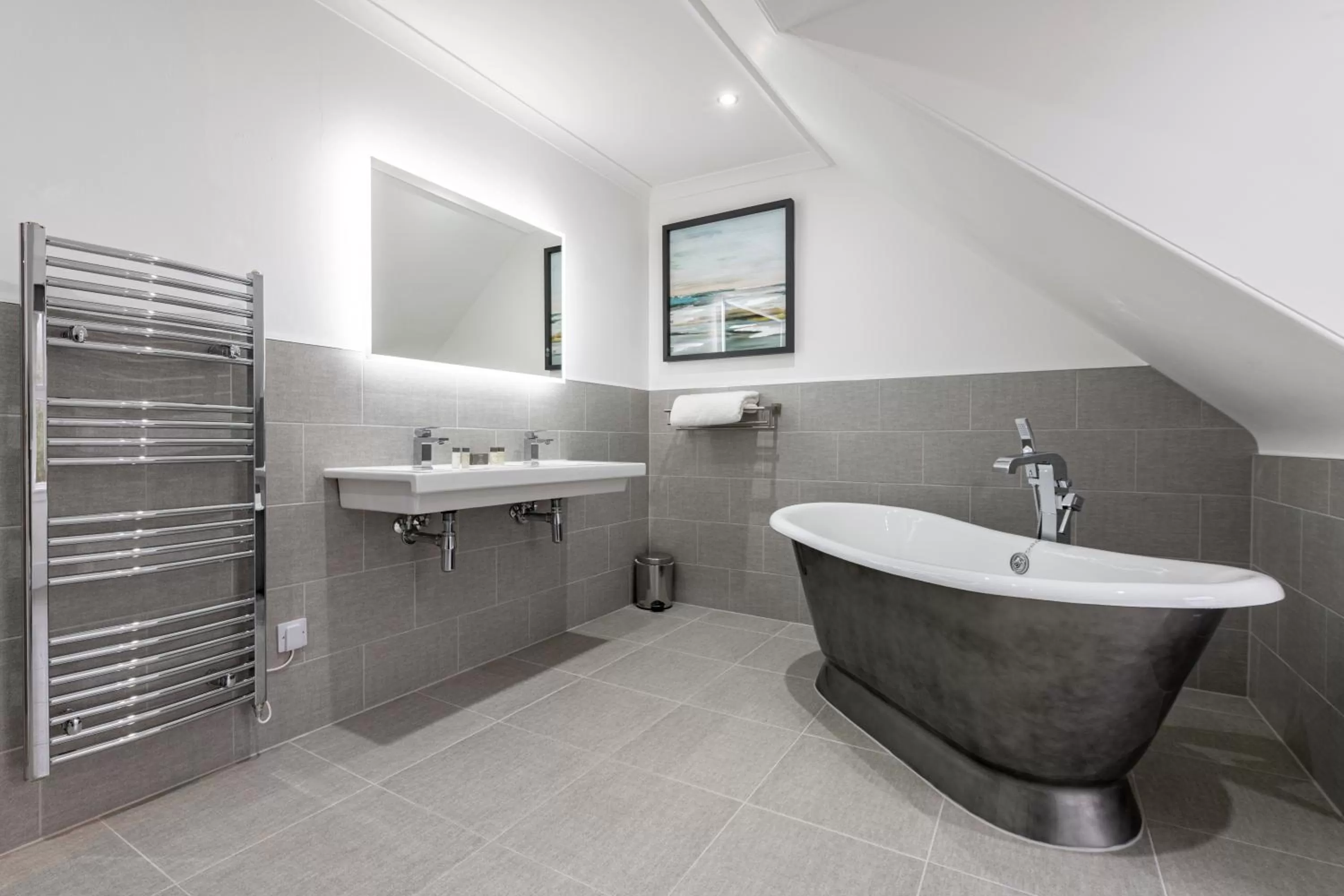 Bath in Skeabost House Hotel