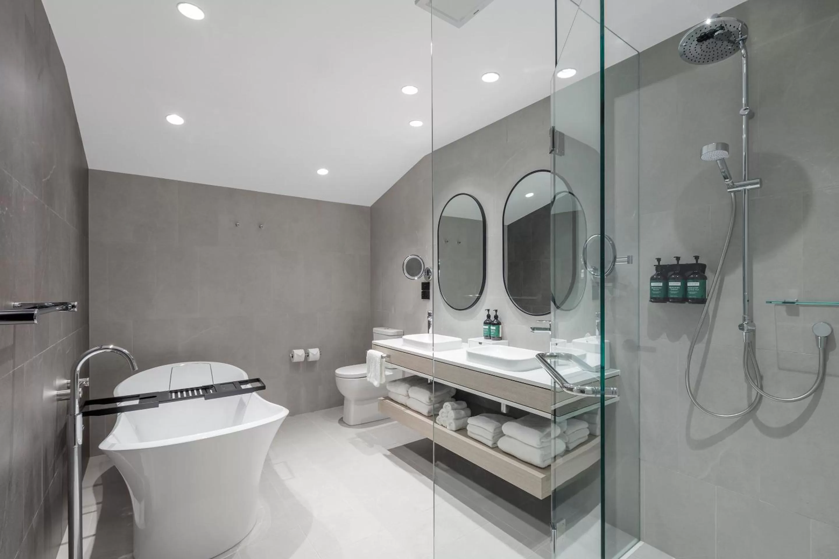 Bathroom in Crowne Plaza Hawkesbury Valley by IHG