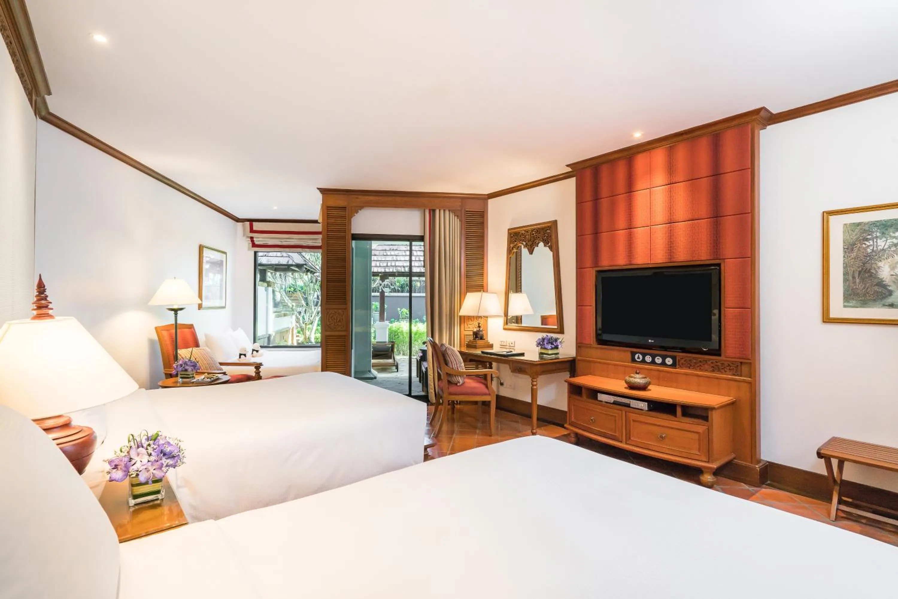 Photo of the whole room, Bed in JW Marriott Phuket Resort and Spa