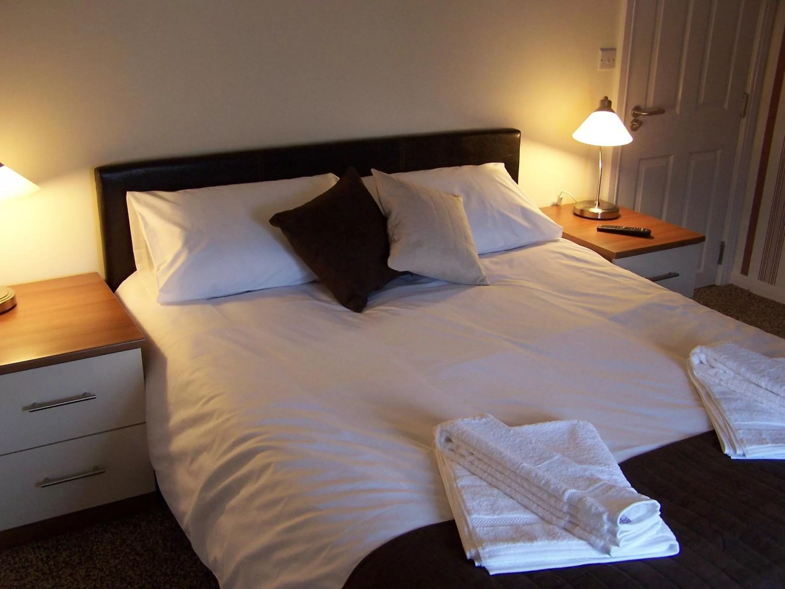 Bed in The White Swan