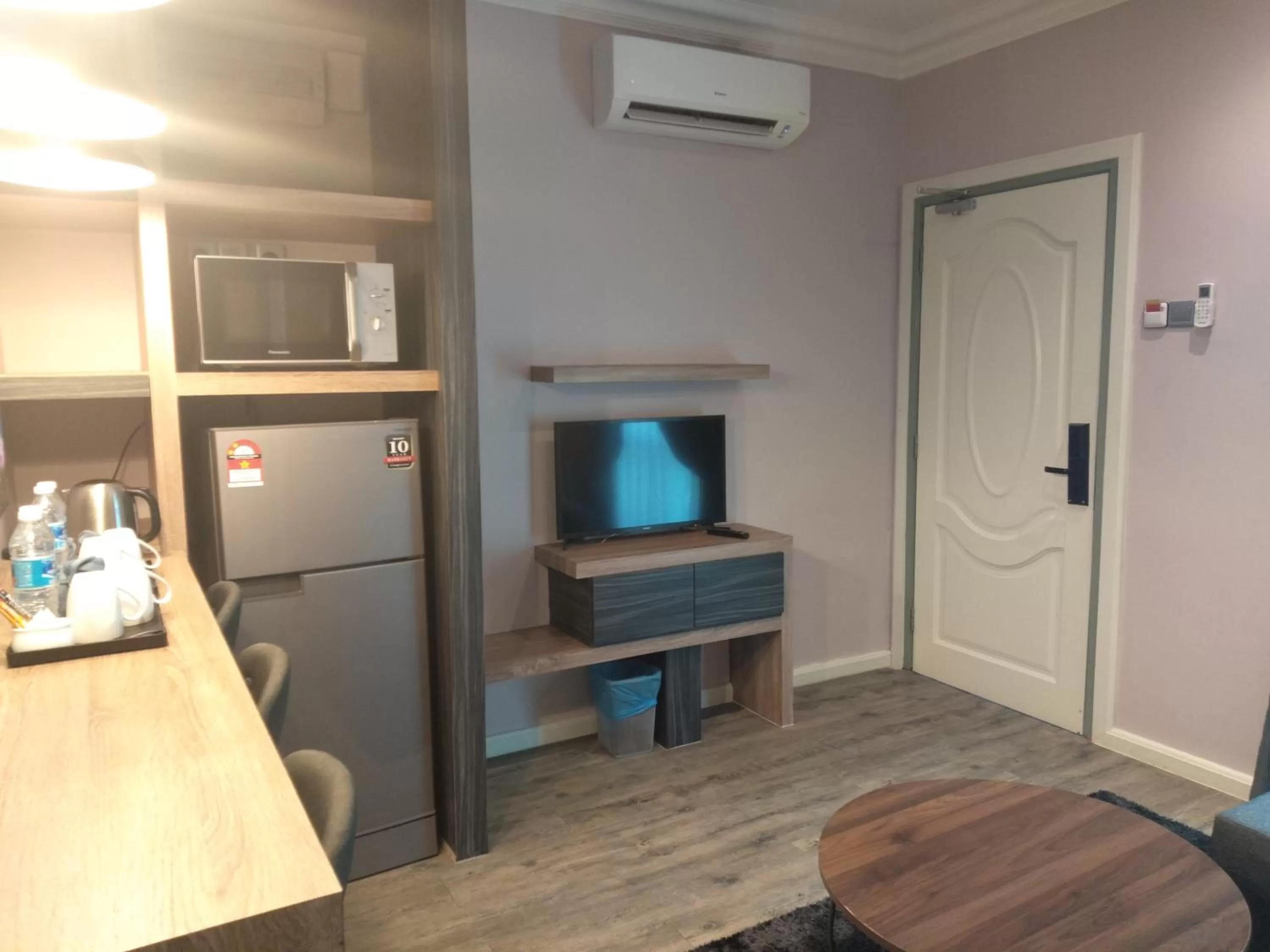 Kitchen or kitchenette in Royale Chenang Resort