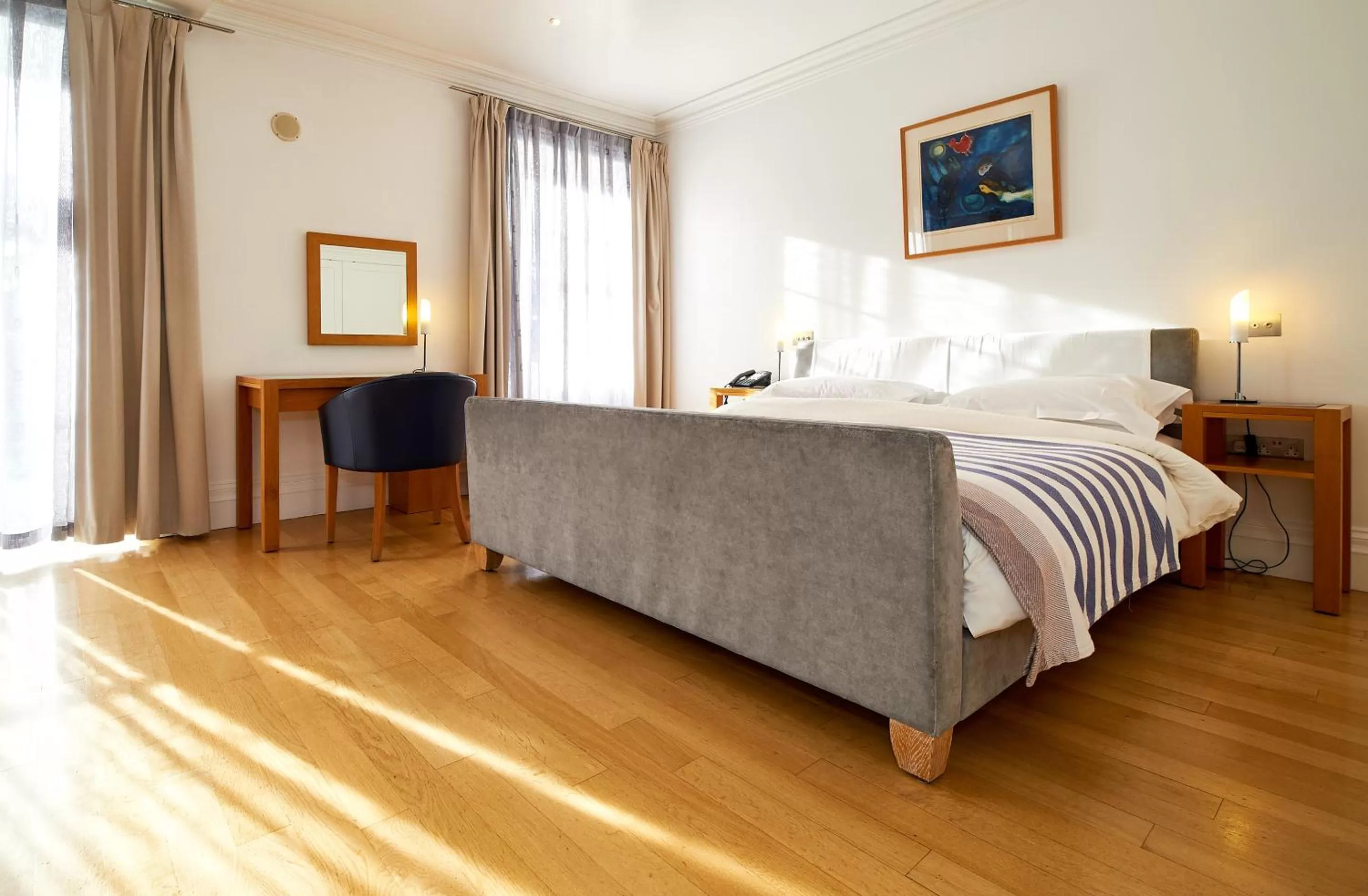 Bed in Portmeirion Village & Castell Deudraeth