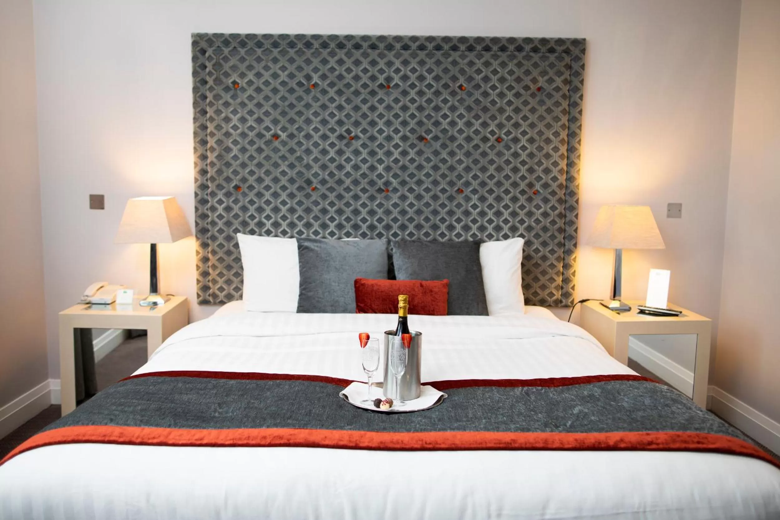 Bedroom, Bed in The Malvern