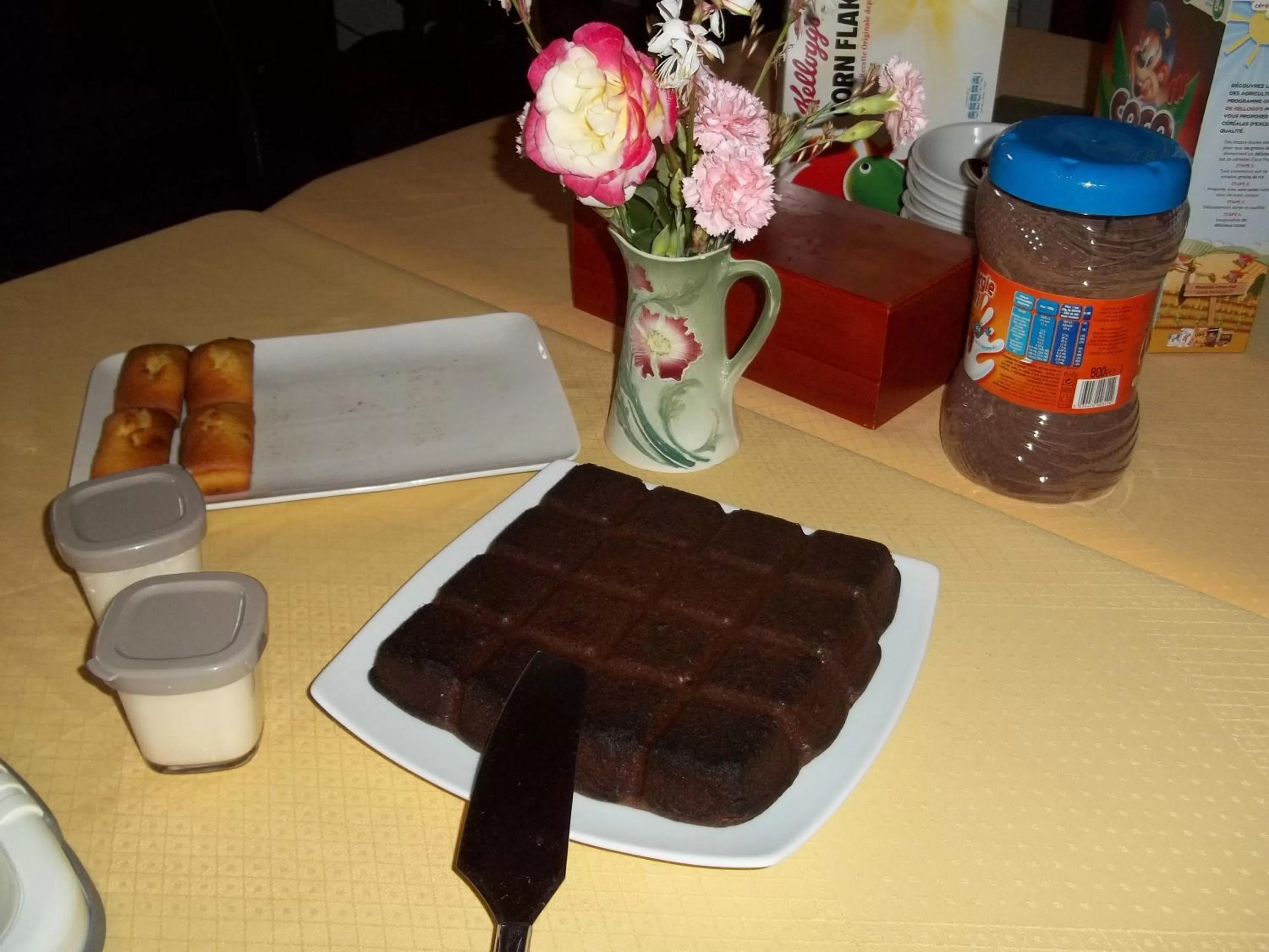 Dining area in Domaine Saint-Louis