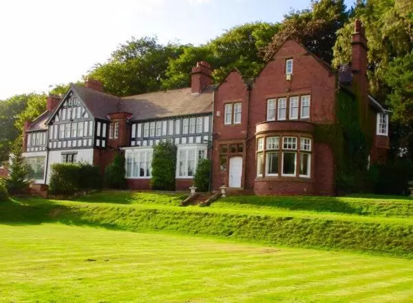 Brass Castle Country House Accommodation