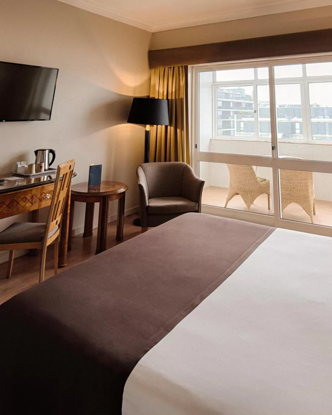 Business facilities, Bed in Golden Tulip Porto Gaia