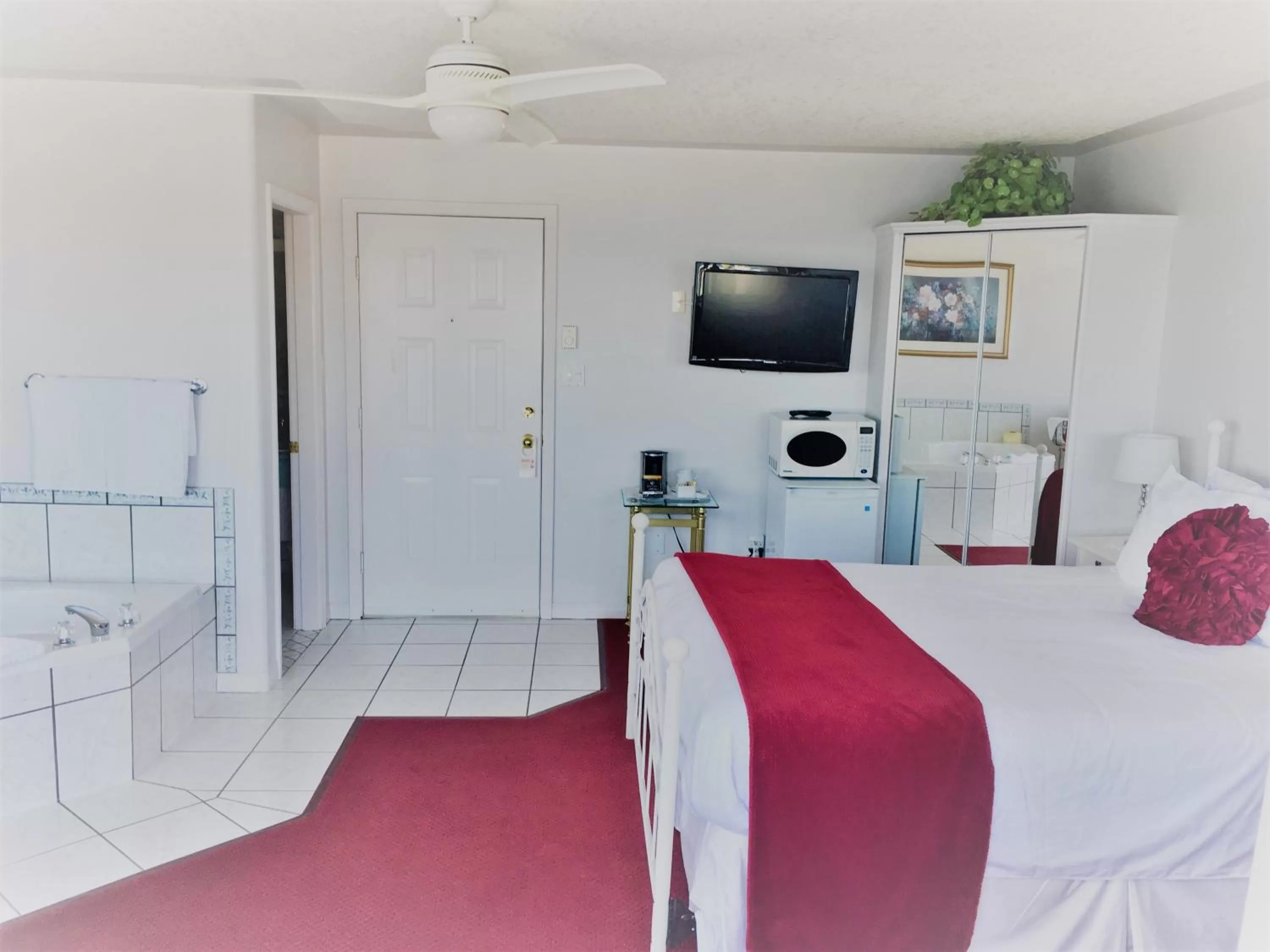 Bed in Casa Grande Inn