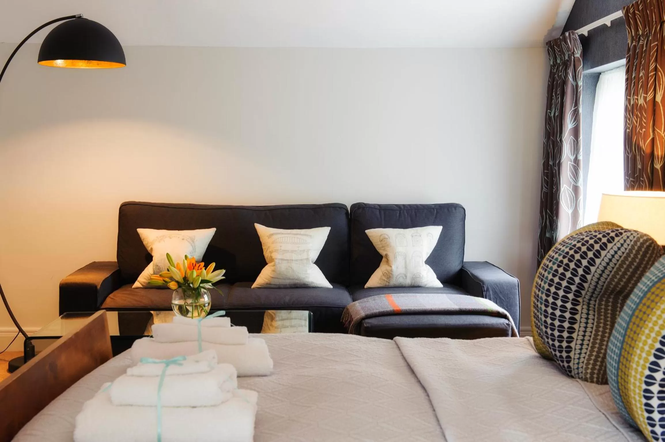 Seating Area in Hillside Lodge B&B