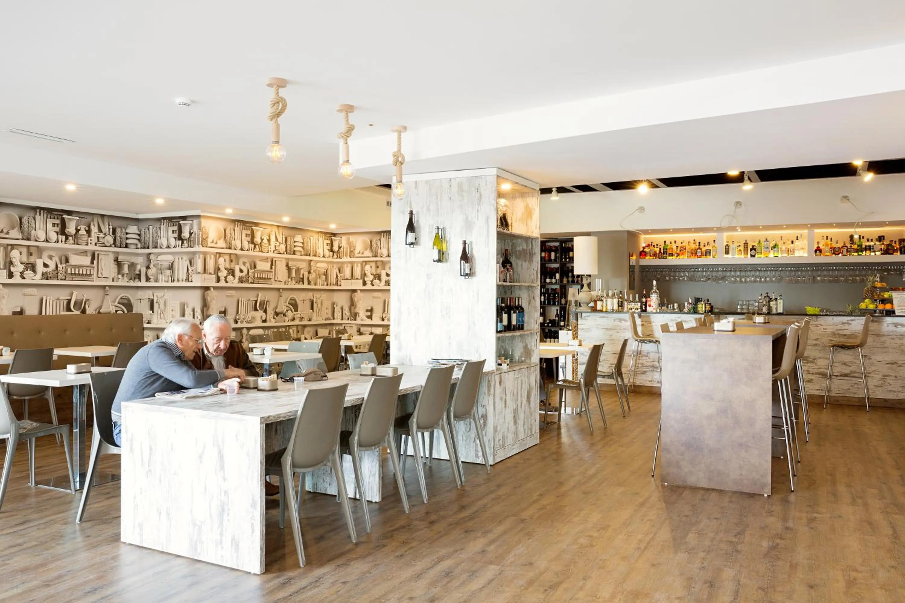 Restaurant/places to eat in Mediterraneo Palace Hotel