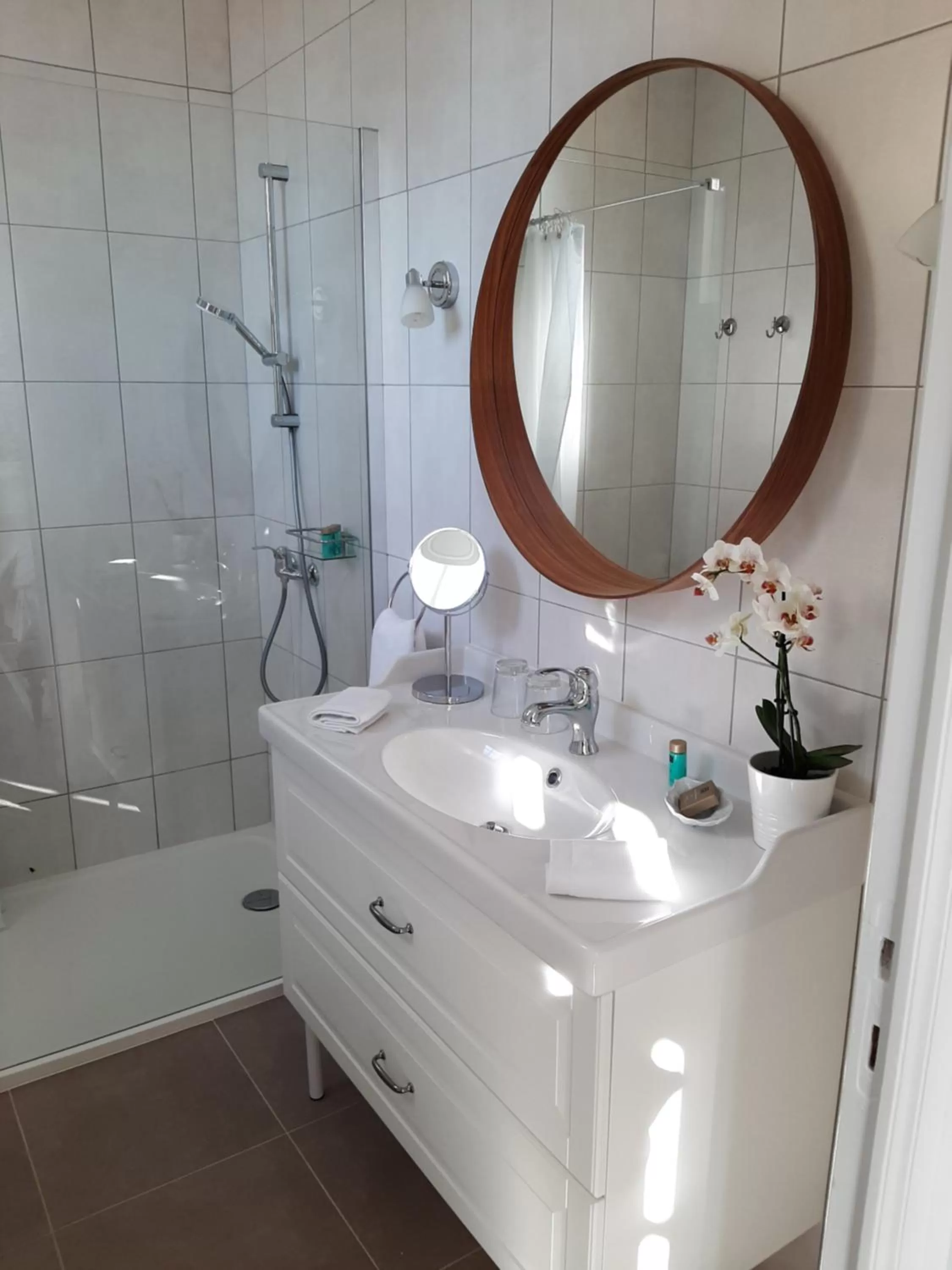 Bathroom in Maison Coqueréaumont