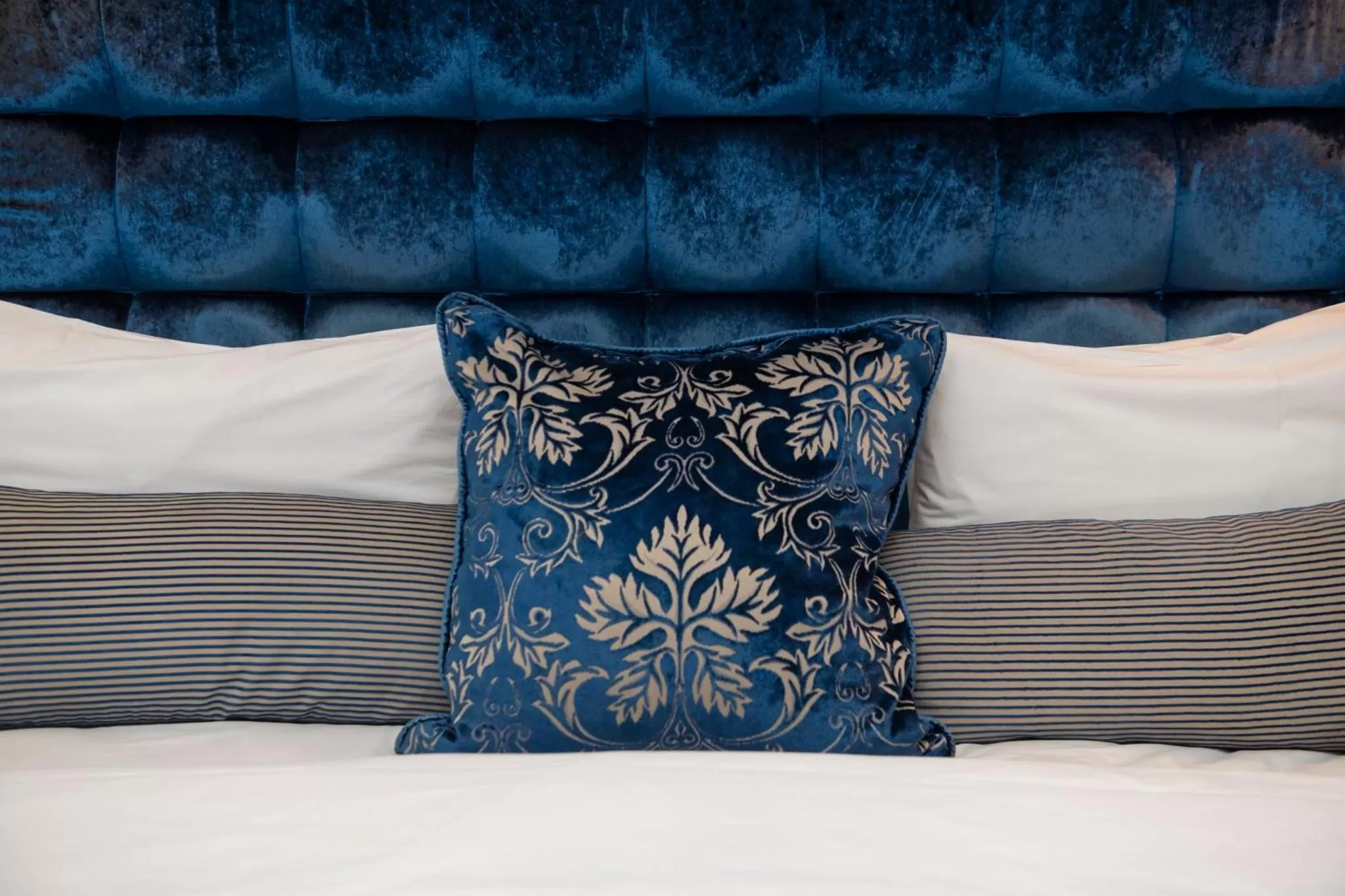 Bedroom, Bed in The Exhibitionist Hotel