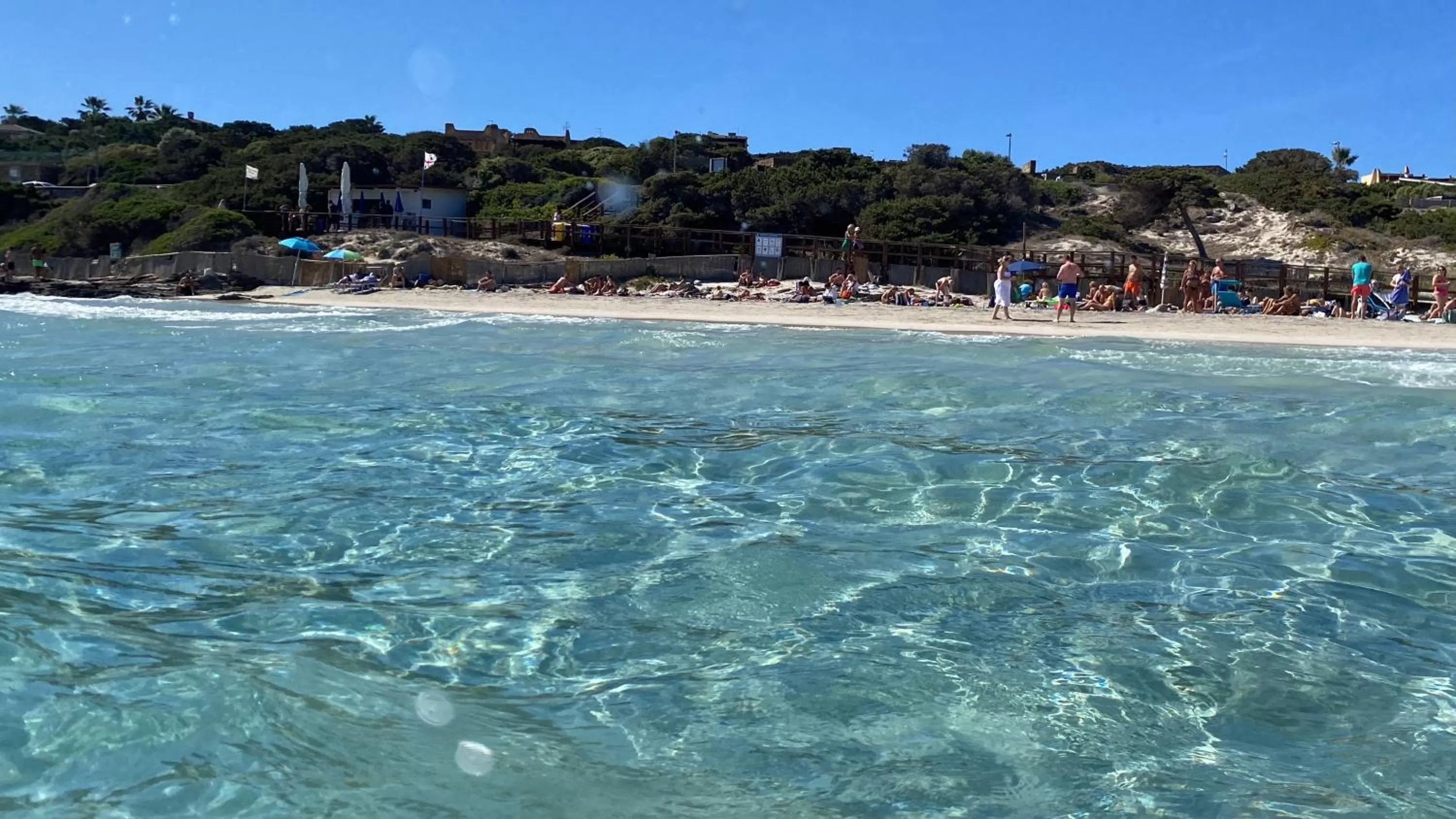 Beach in Rossocorallo Rooms