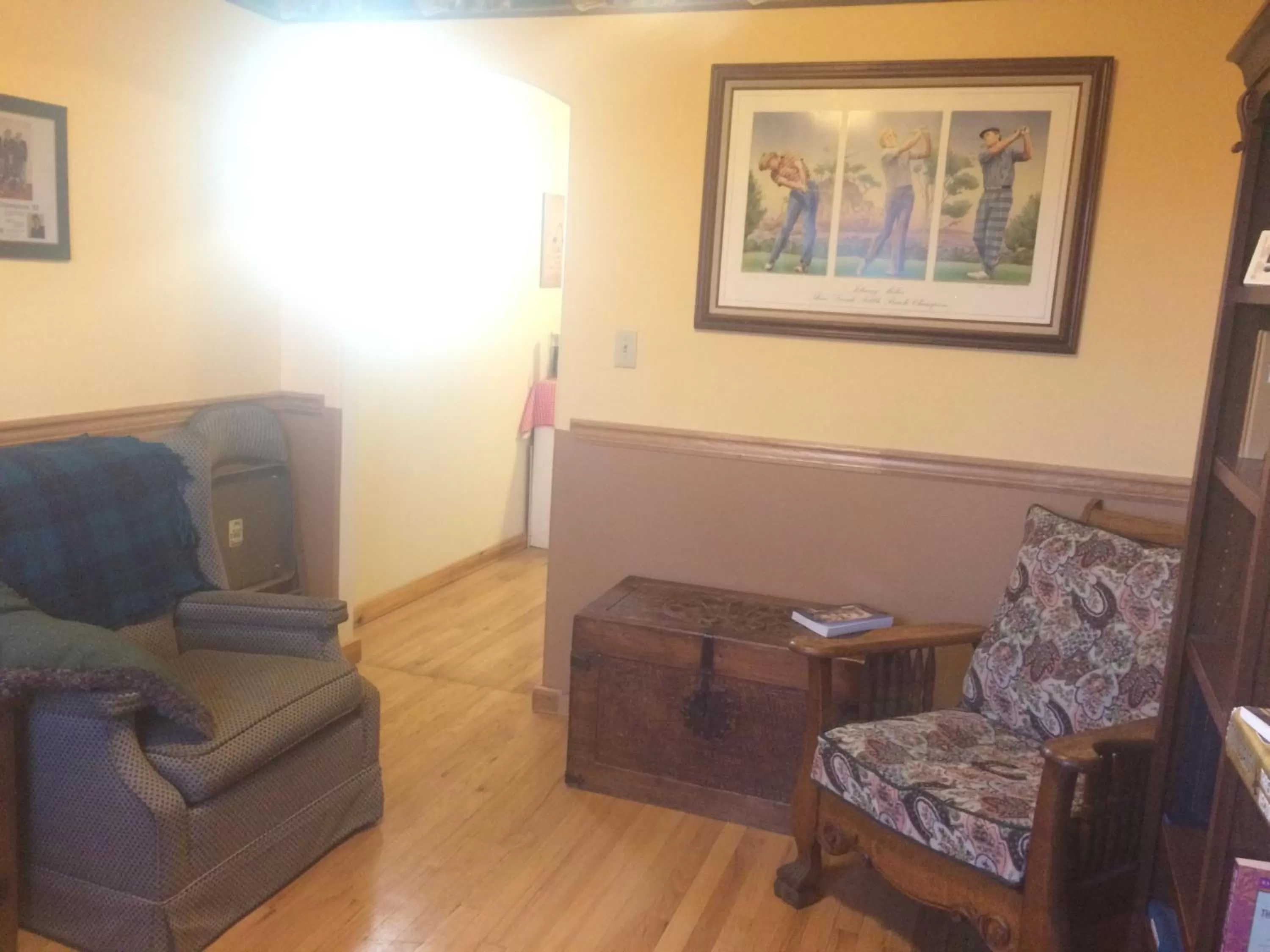 Communal lounge/ TV room in Fishhook Sunrise B&B