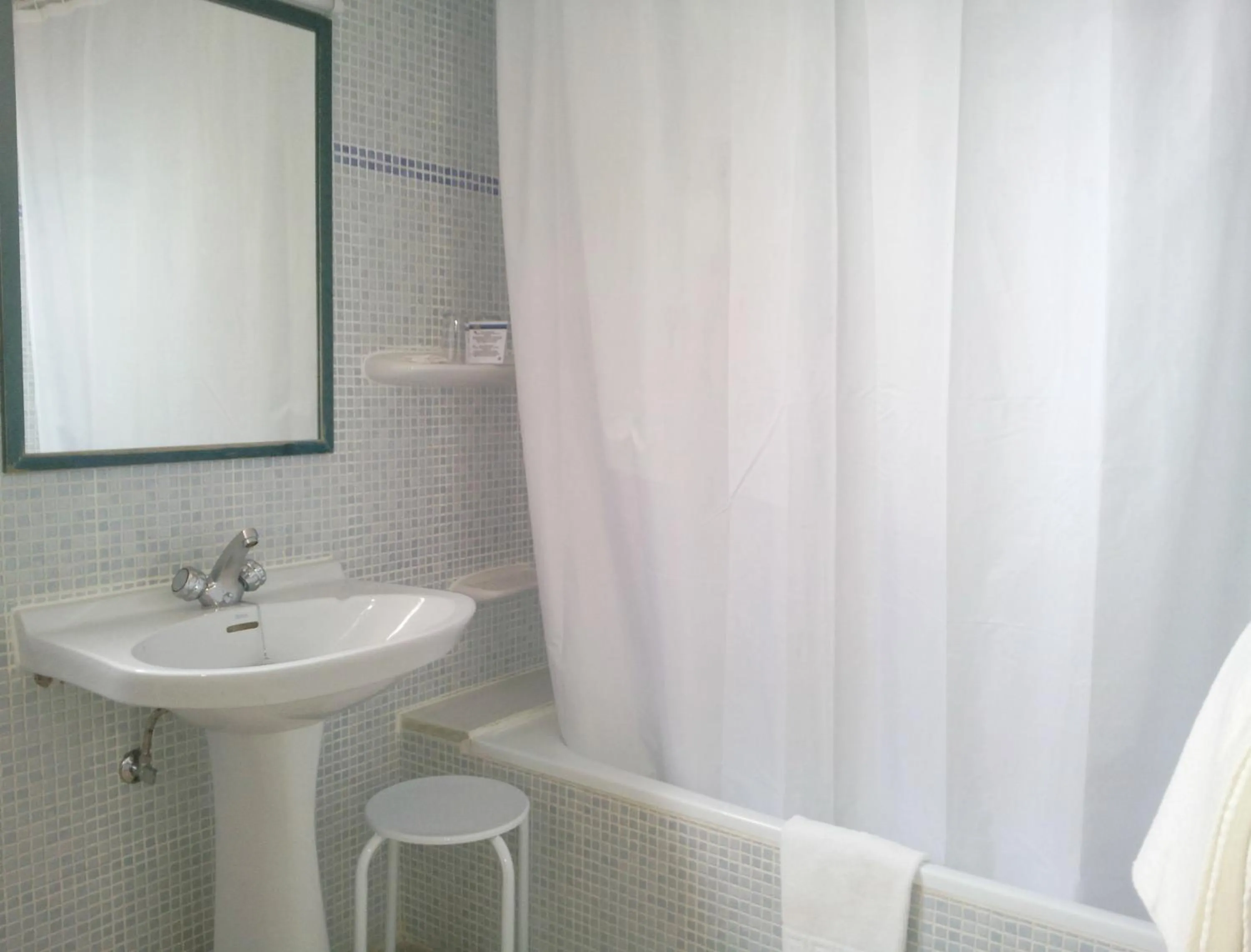 Bathroom in Hotel Tramontana