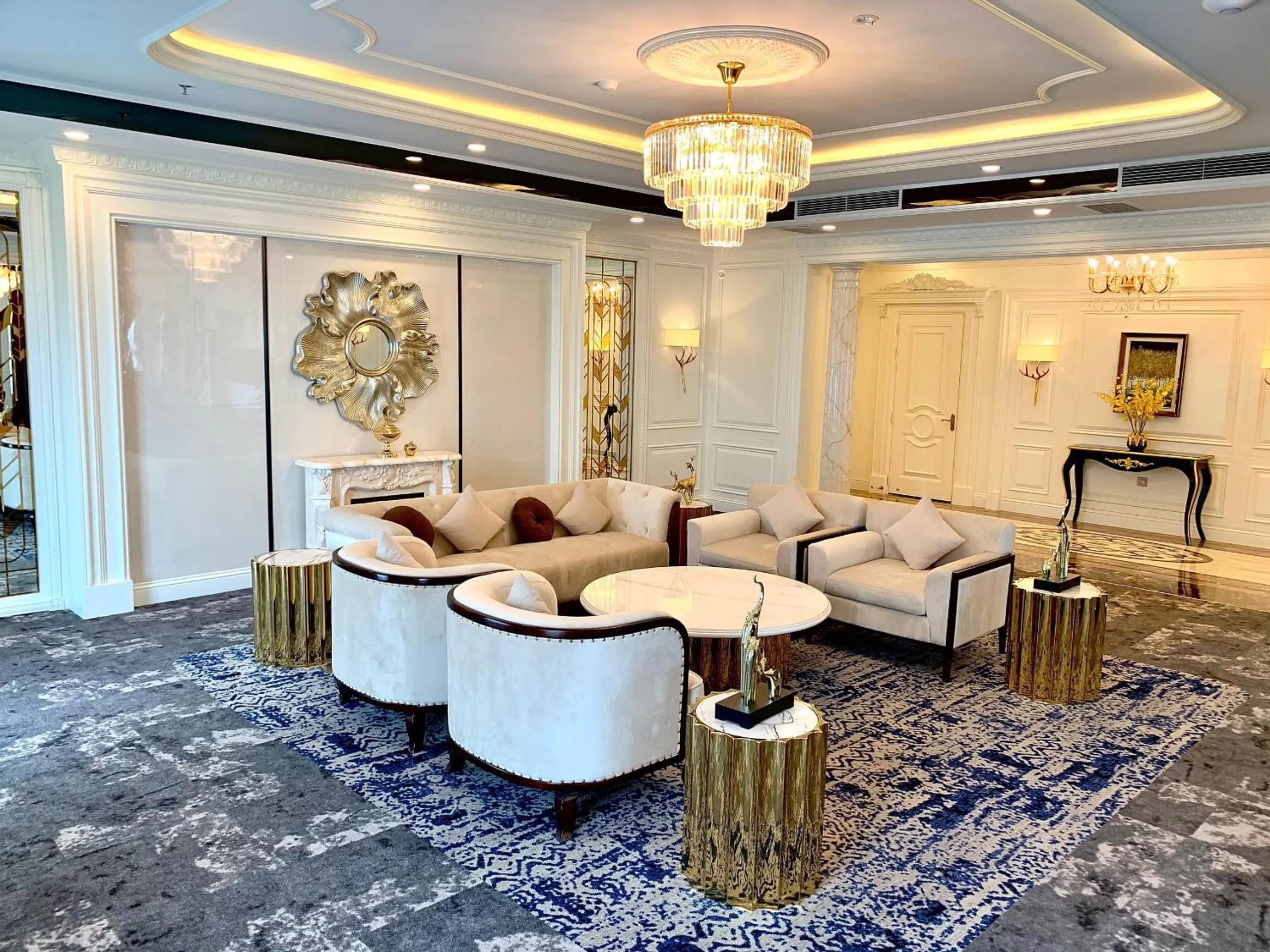 Property building in Muong Thanh Luxury Saigon Hotel