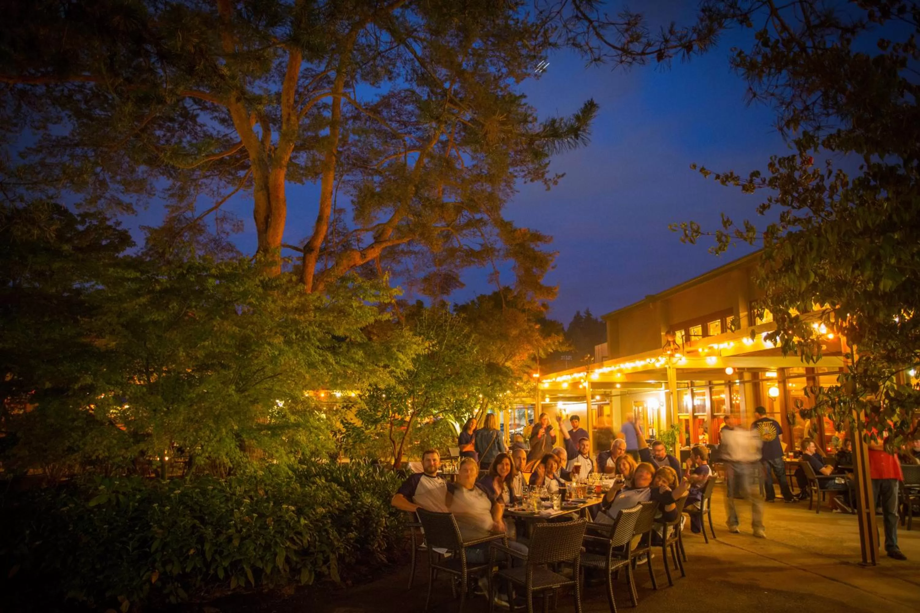 Restaurant/places to eat in McMenamins Anderson School