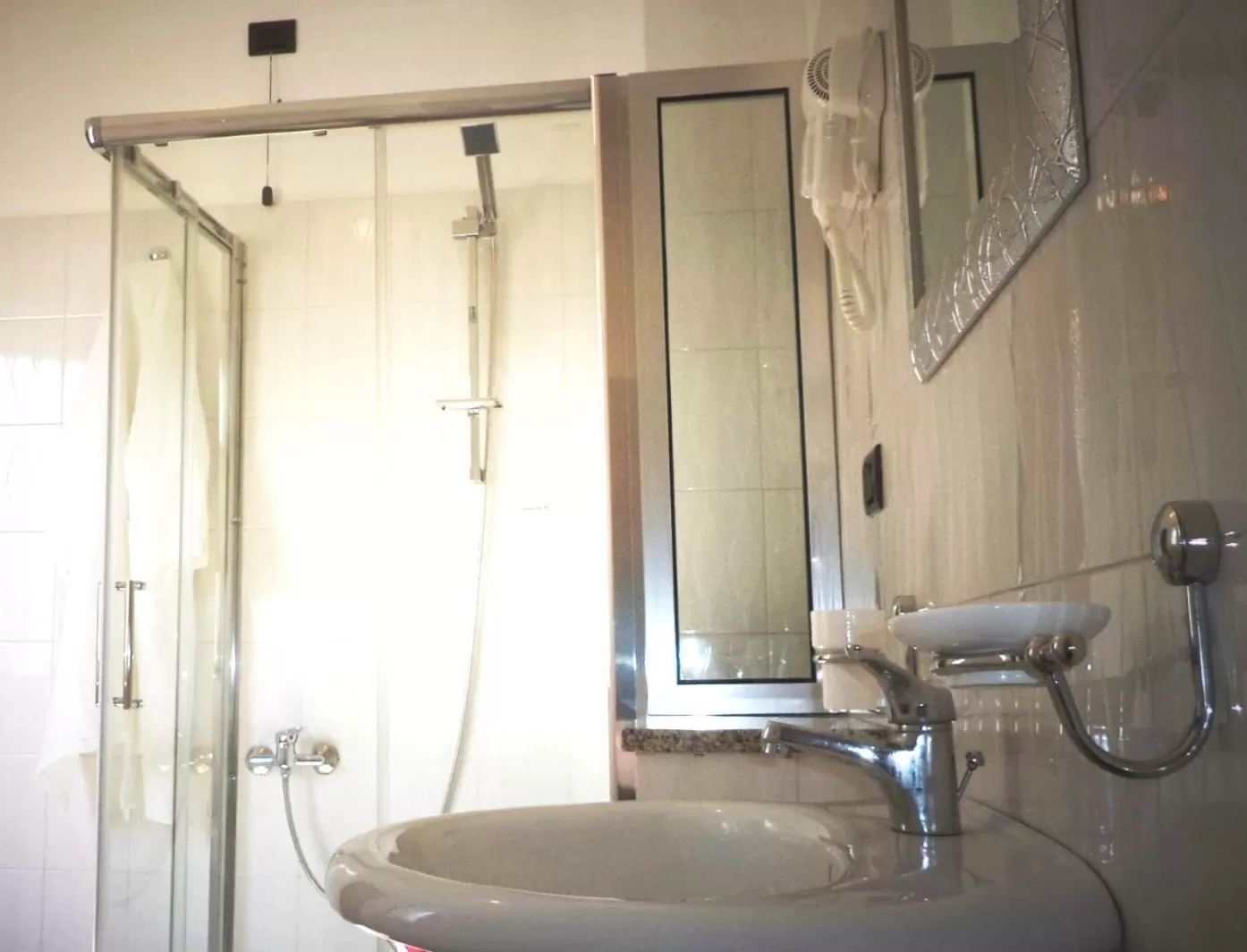 Shower in Il Girasole