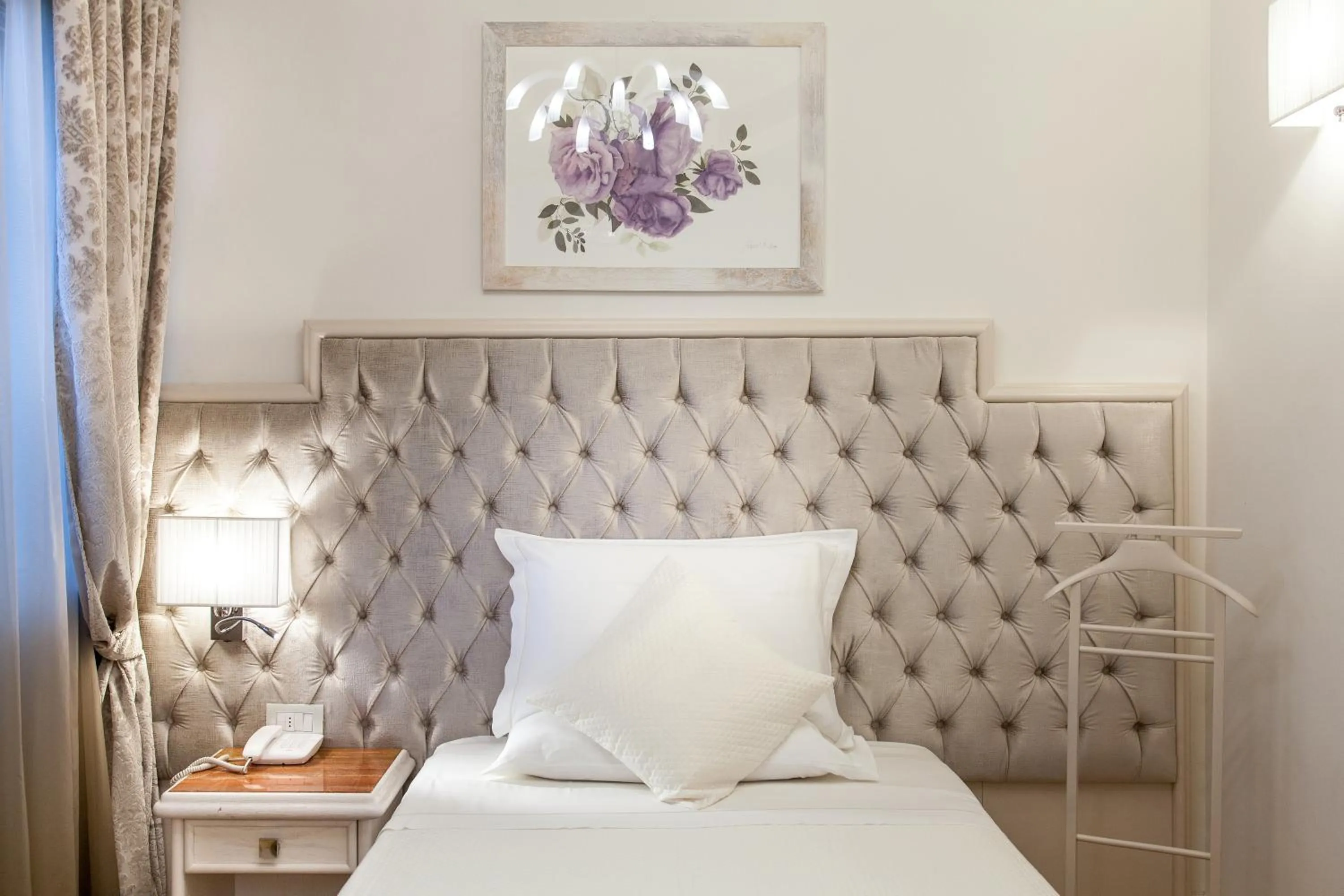 Bed in Hotel Aurelia