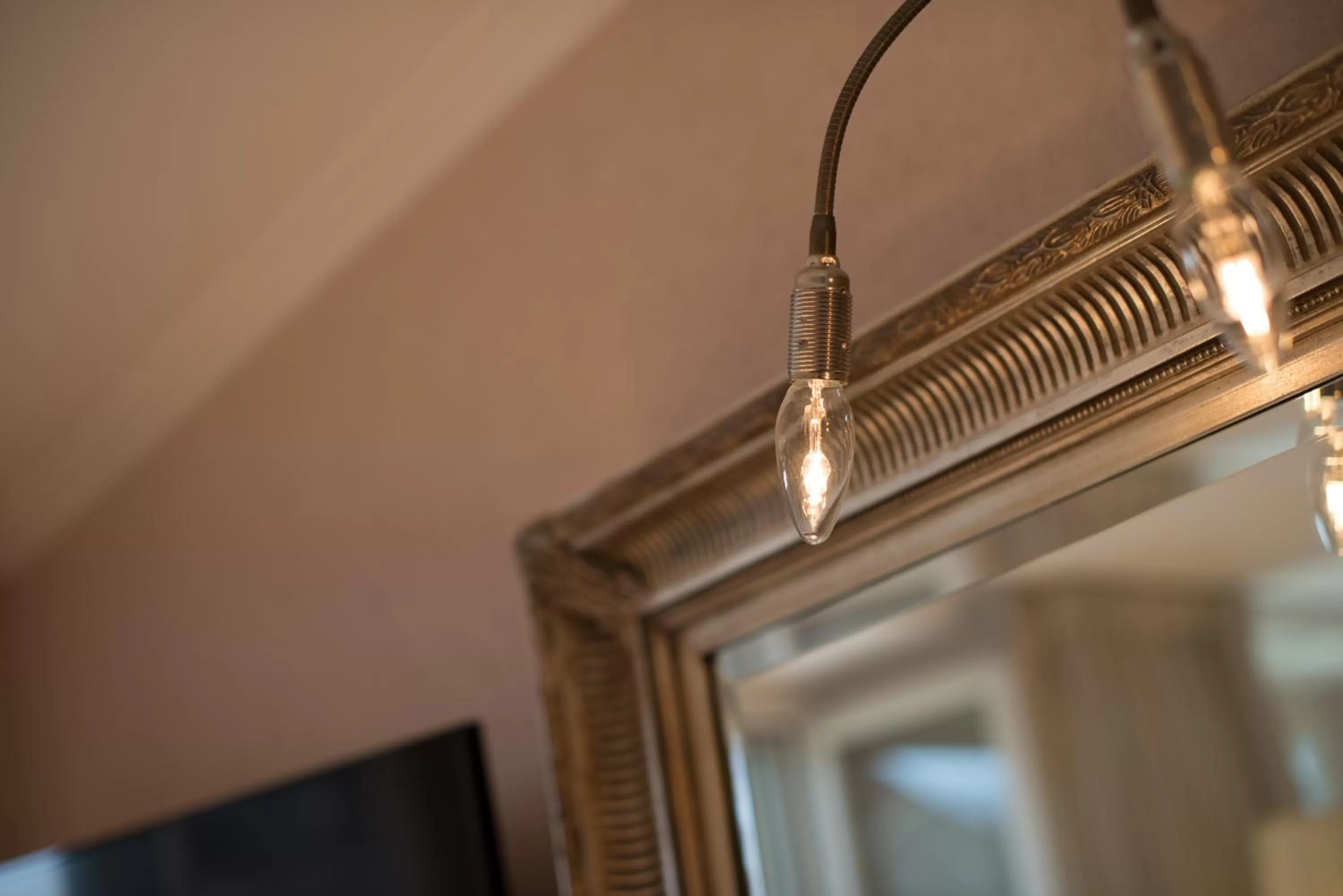 Decorative detail in Hotel des Balances