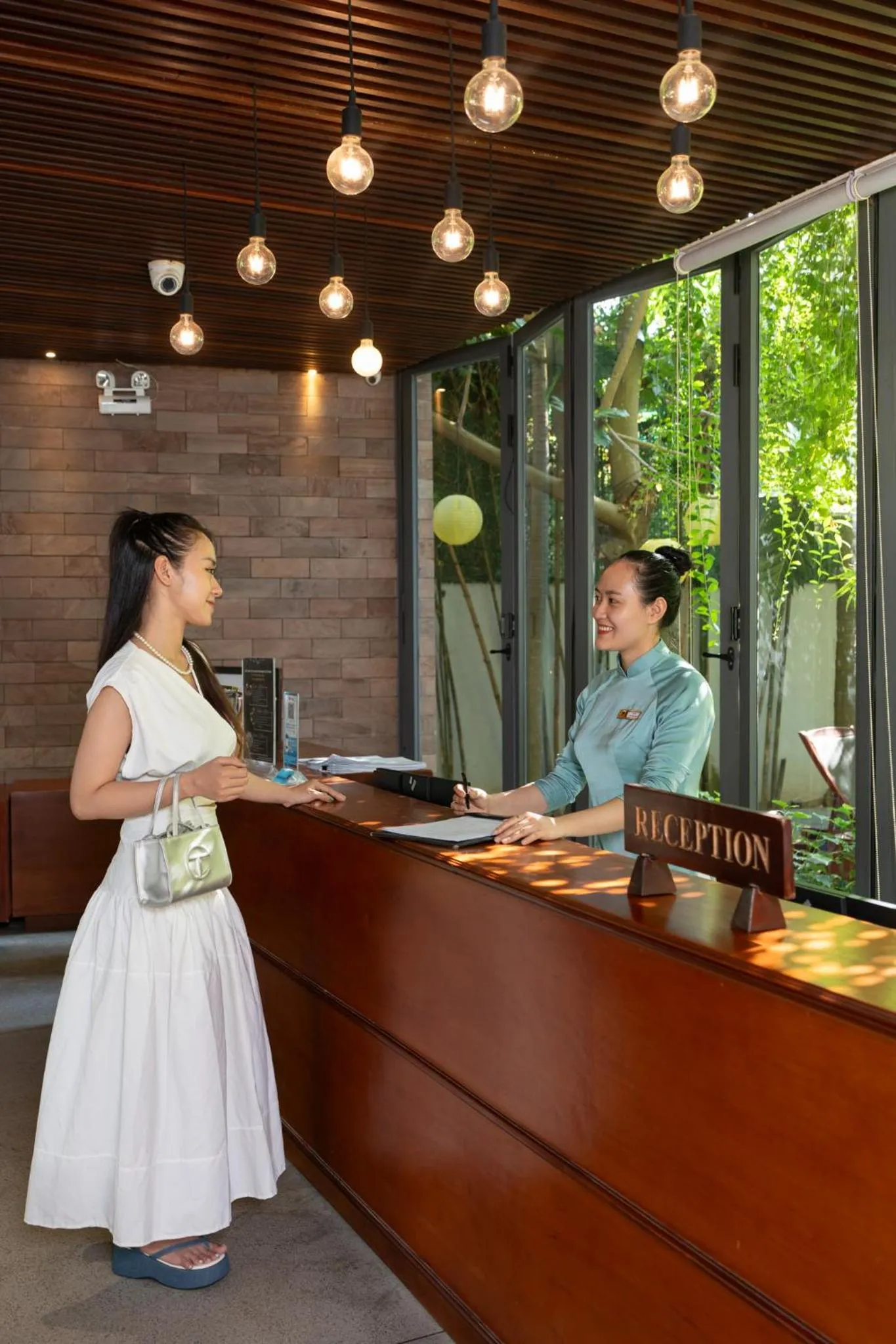 Lobby or reception in Mulberry Collection Silk Eco