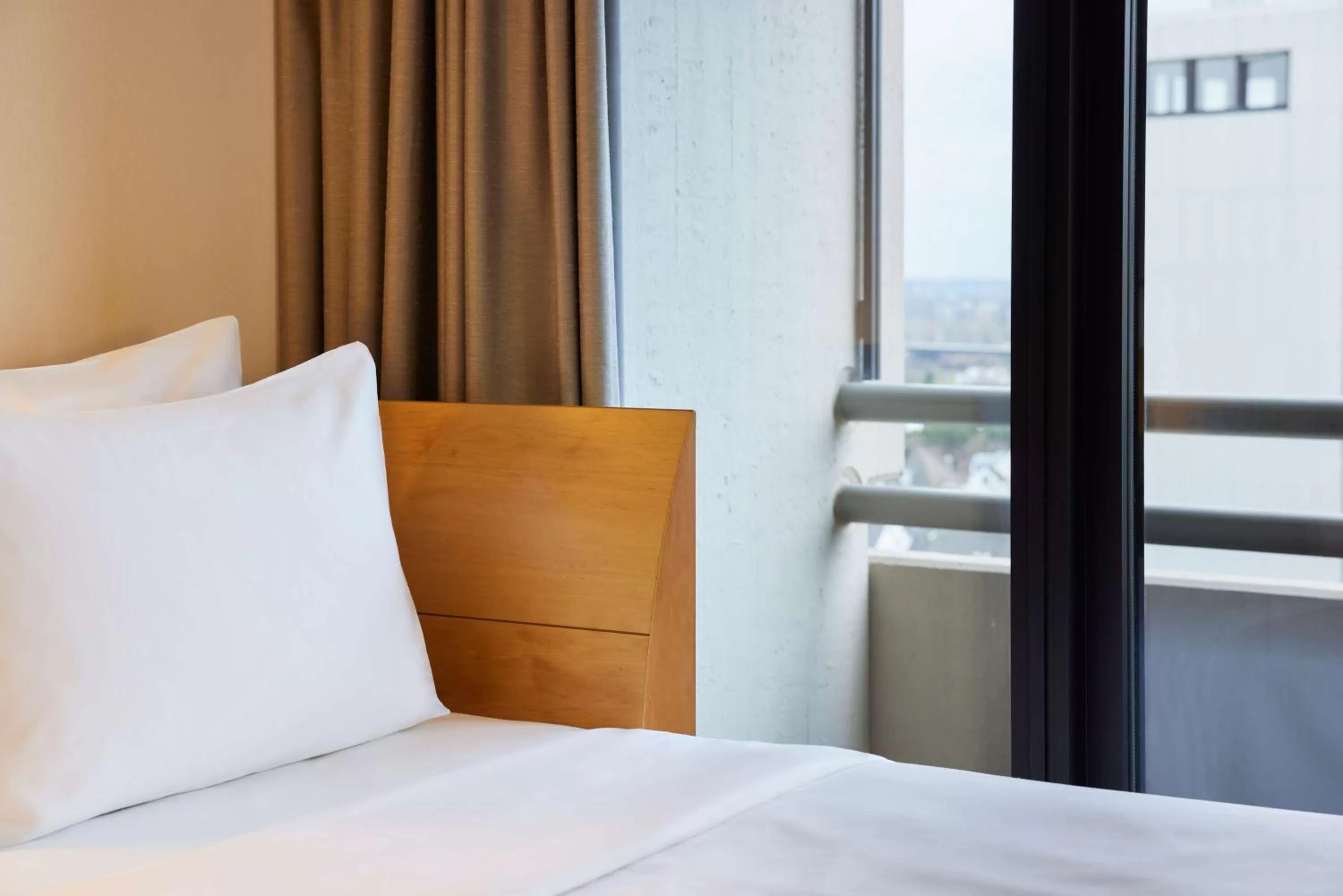 Bedroom, Bed in Lindner Hotel Dusseldorf Seestern, part of JdV by Hyatt